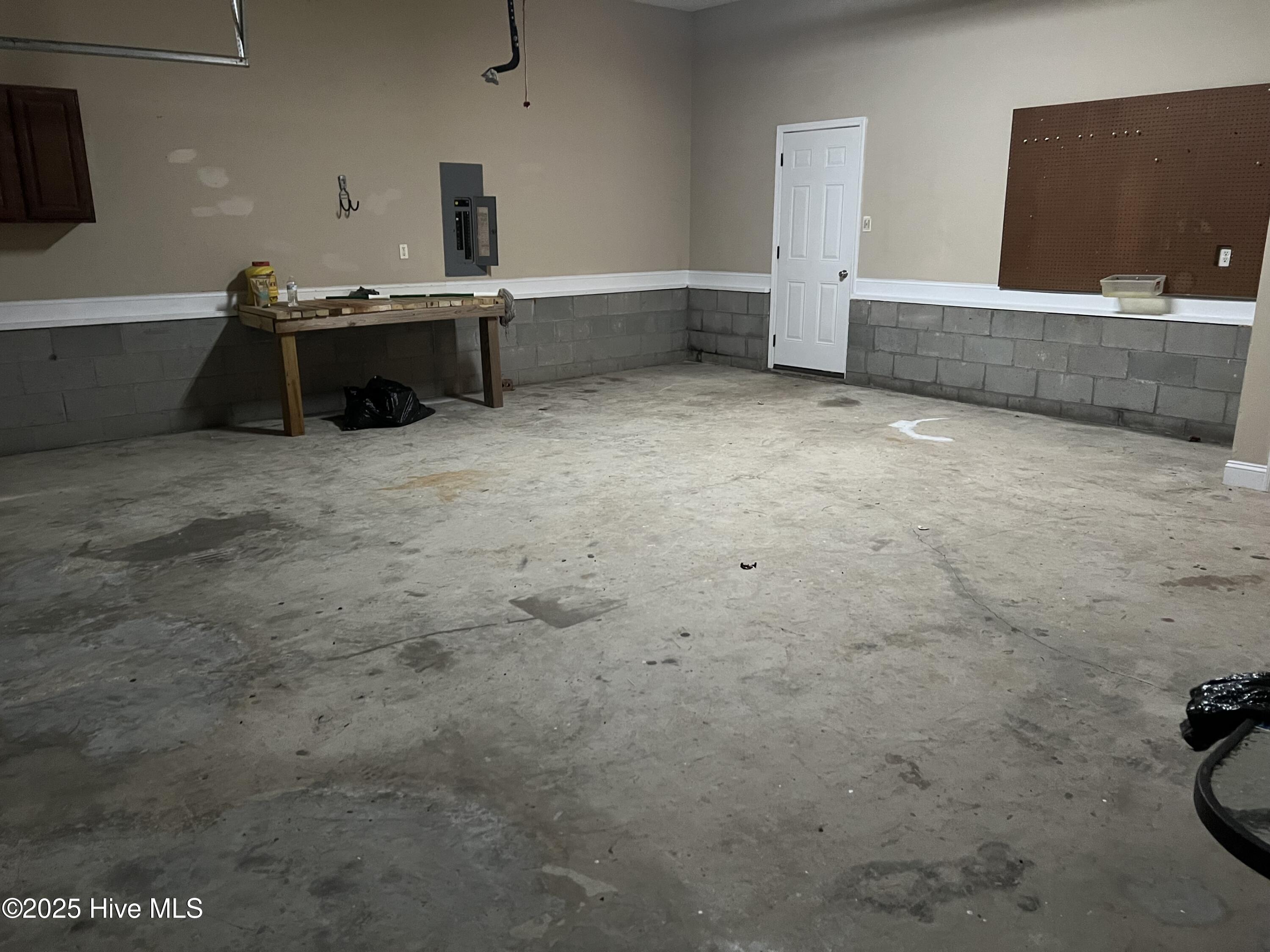 100537449 | Photo 21