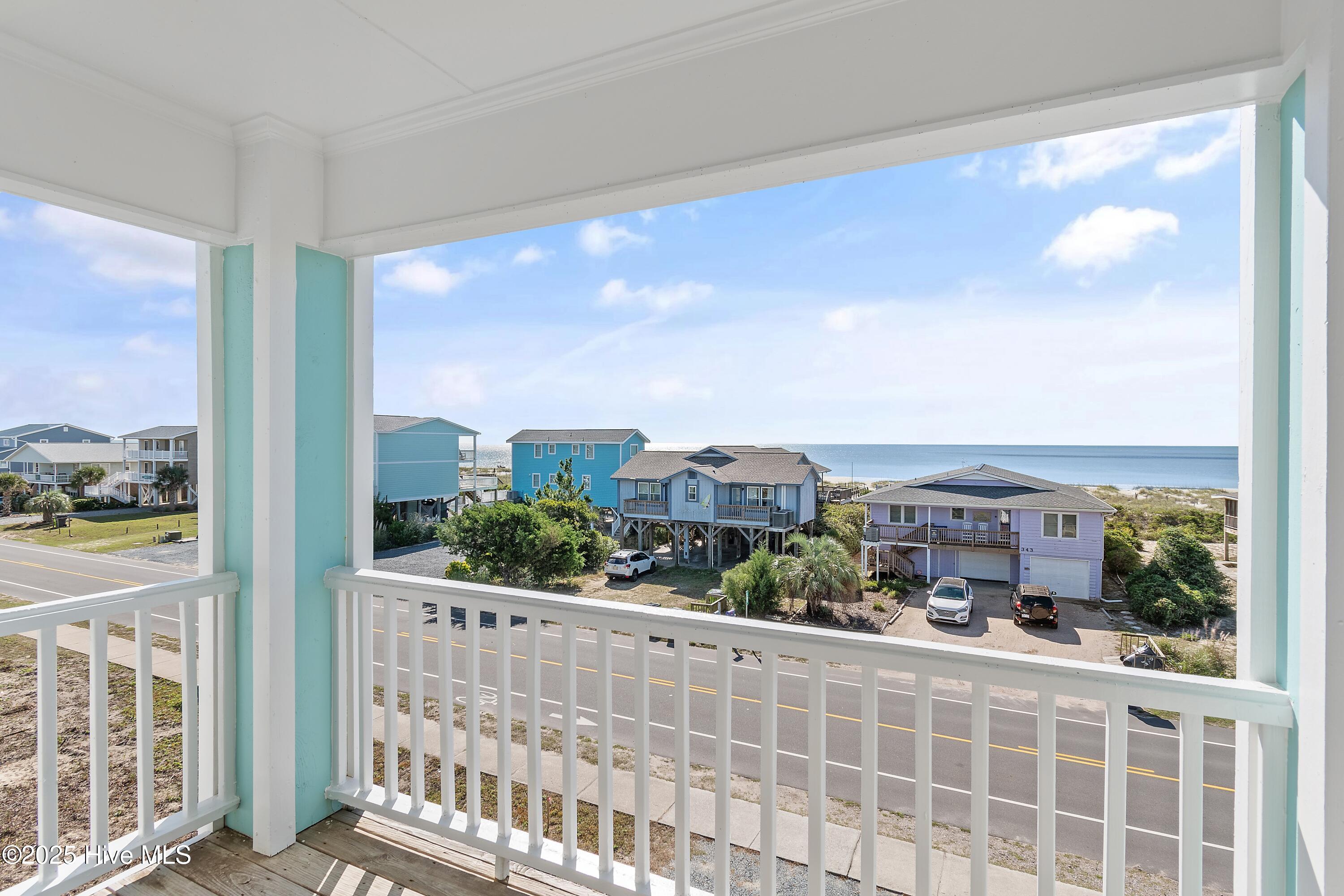 100536498 | Photo 63