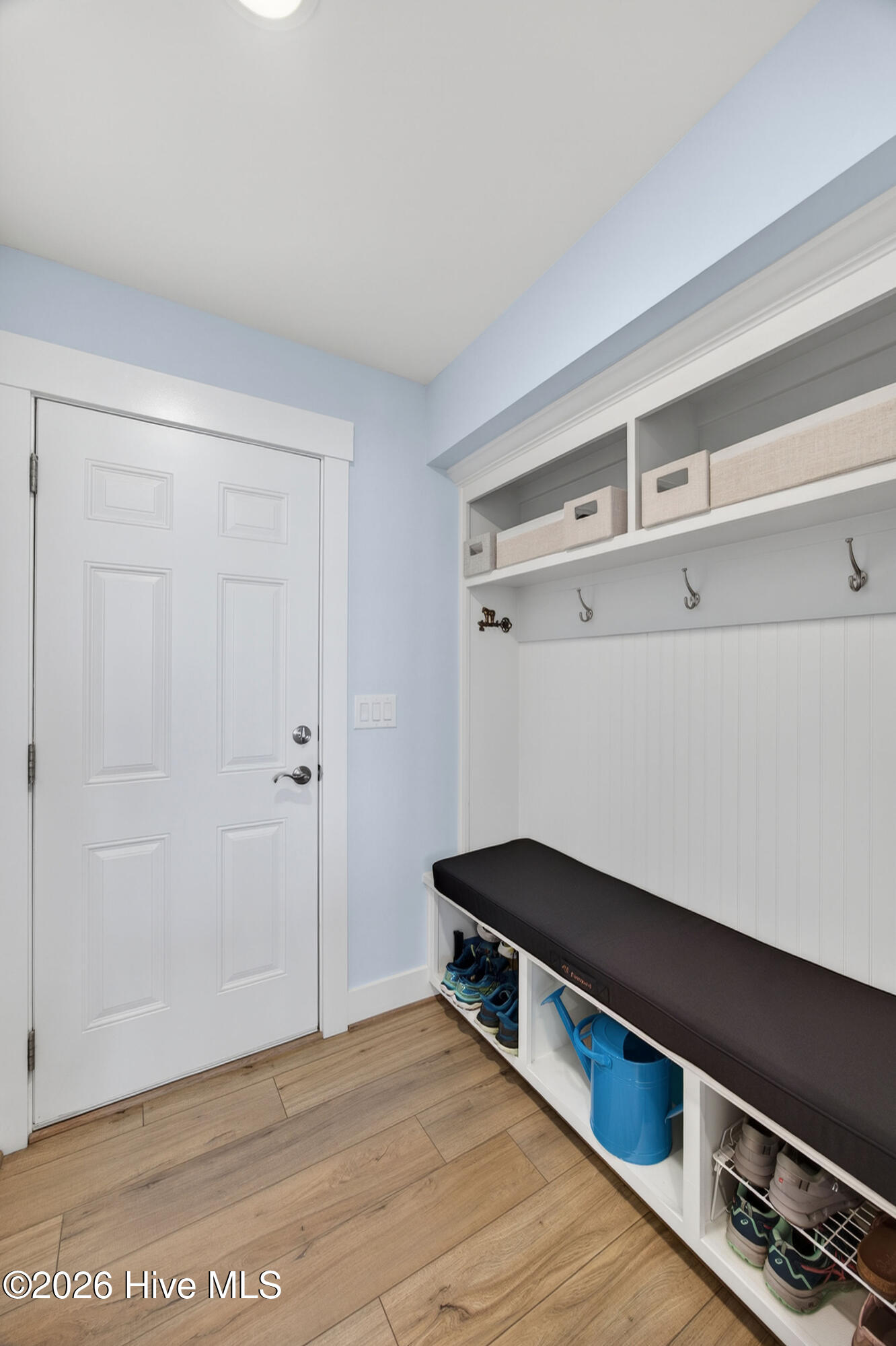 100554107 | Photo 47