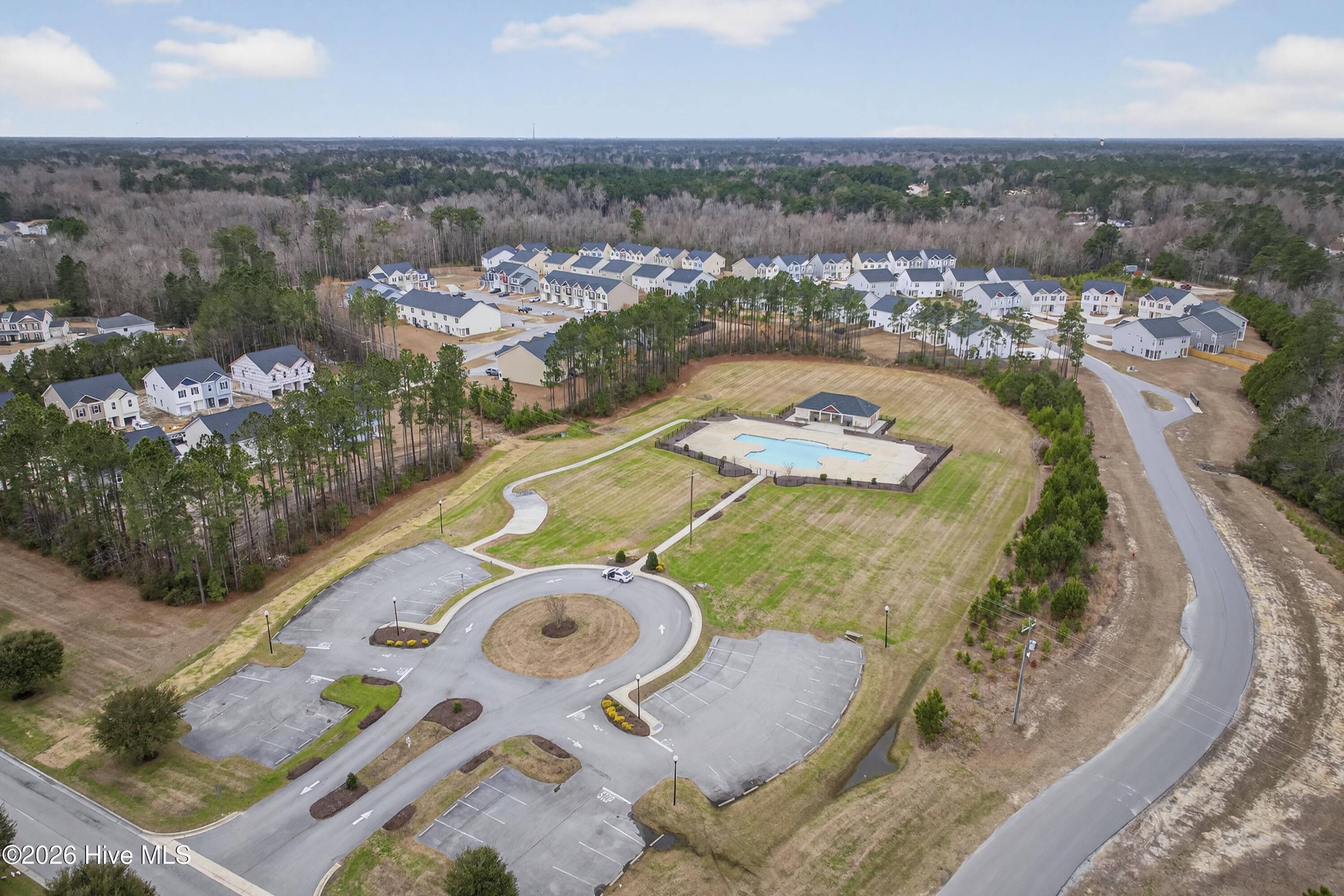 100558052 | Photo 73