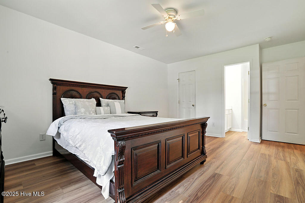 100523665 | Photo 13