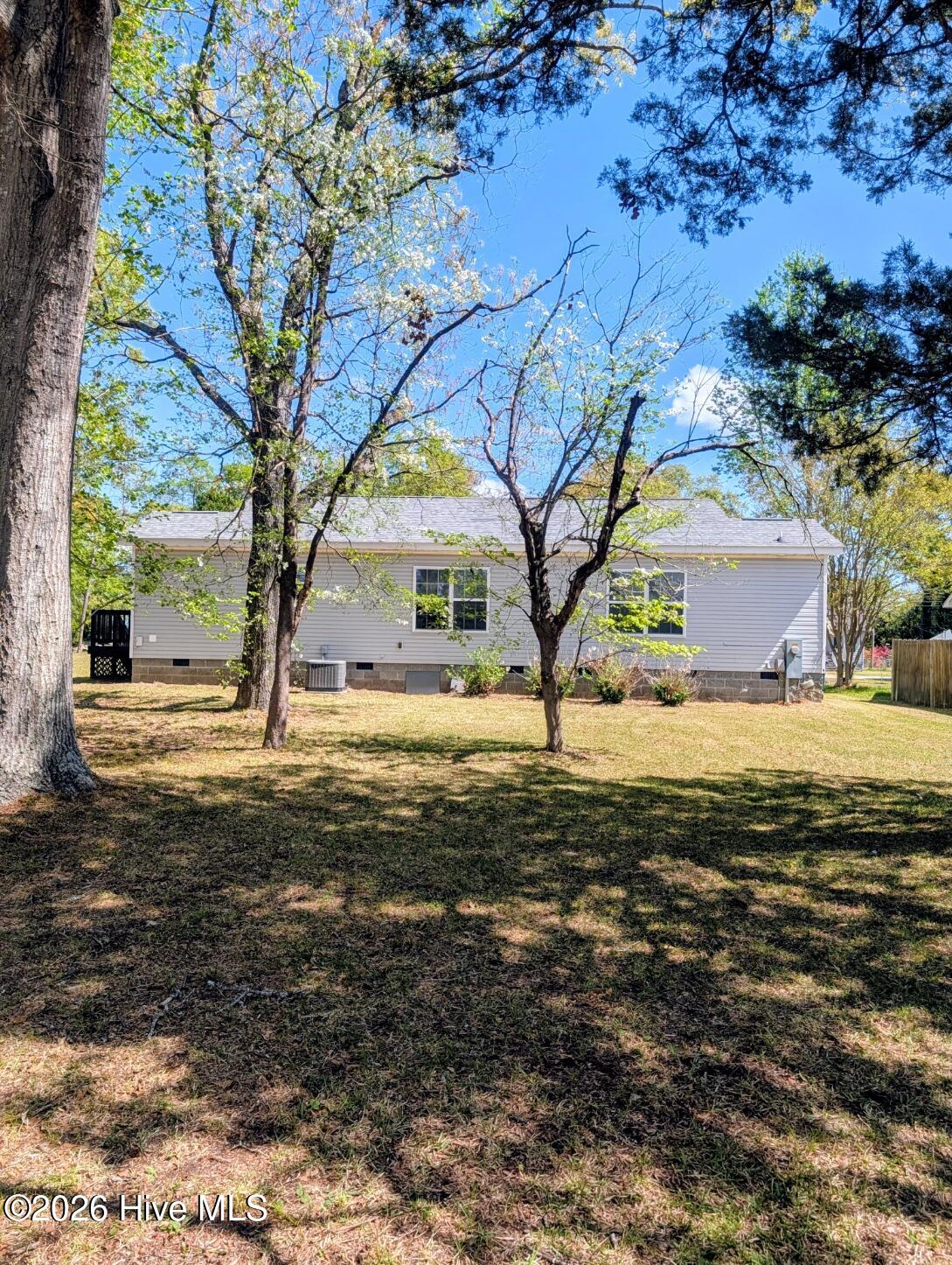 100565464 | Photo 10