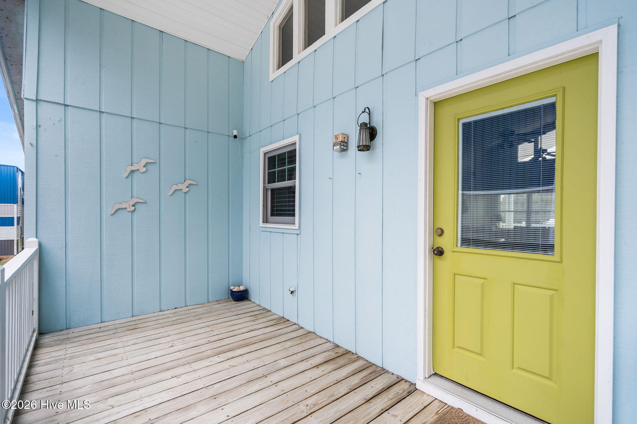 100543033 | Photo 24