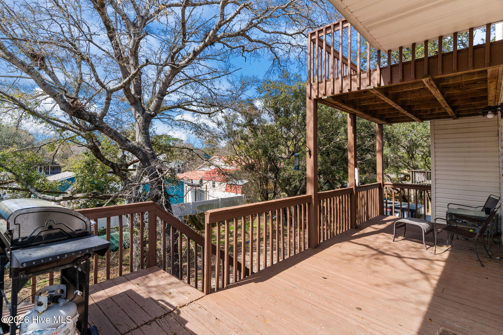 100564458 | Photo 45