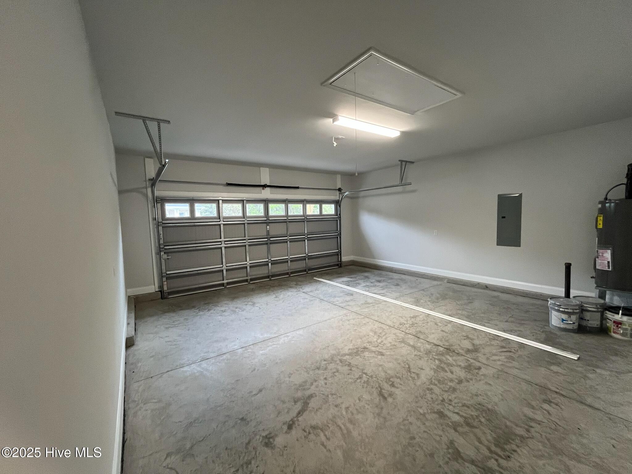 100428148 | Photo 42