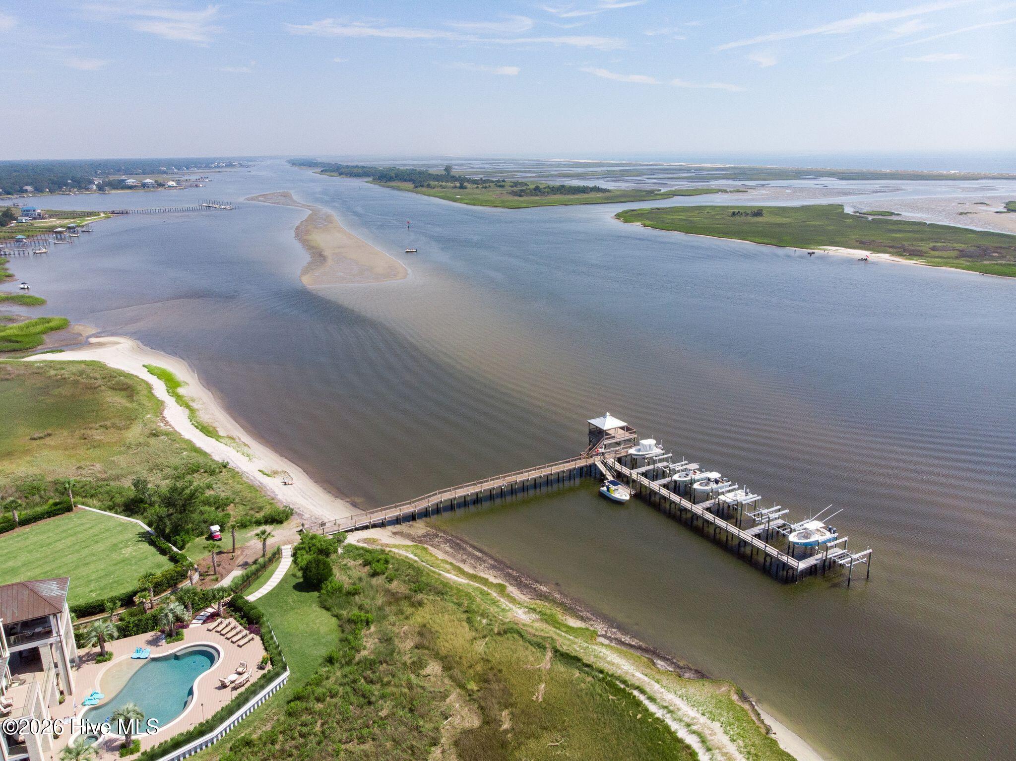 100566461 | Photo 56