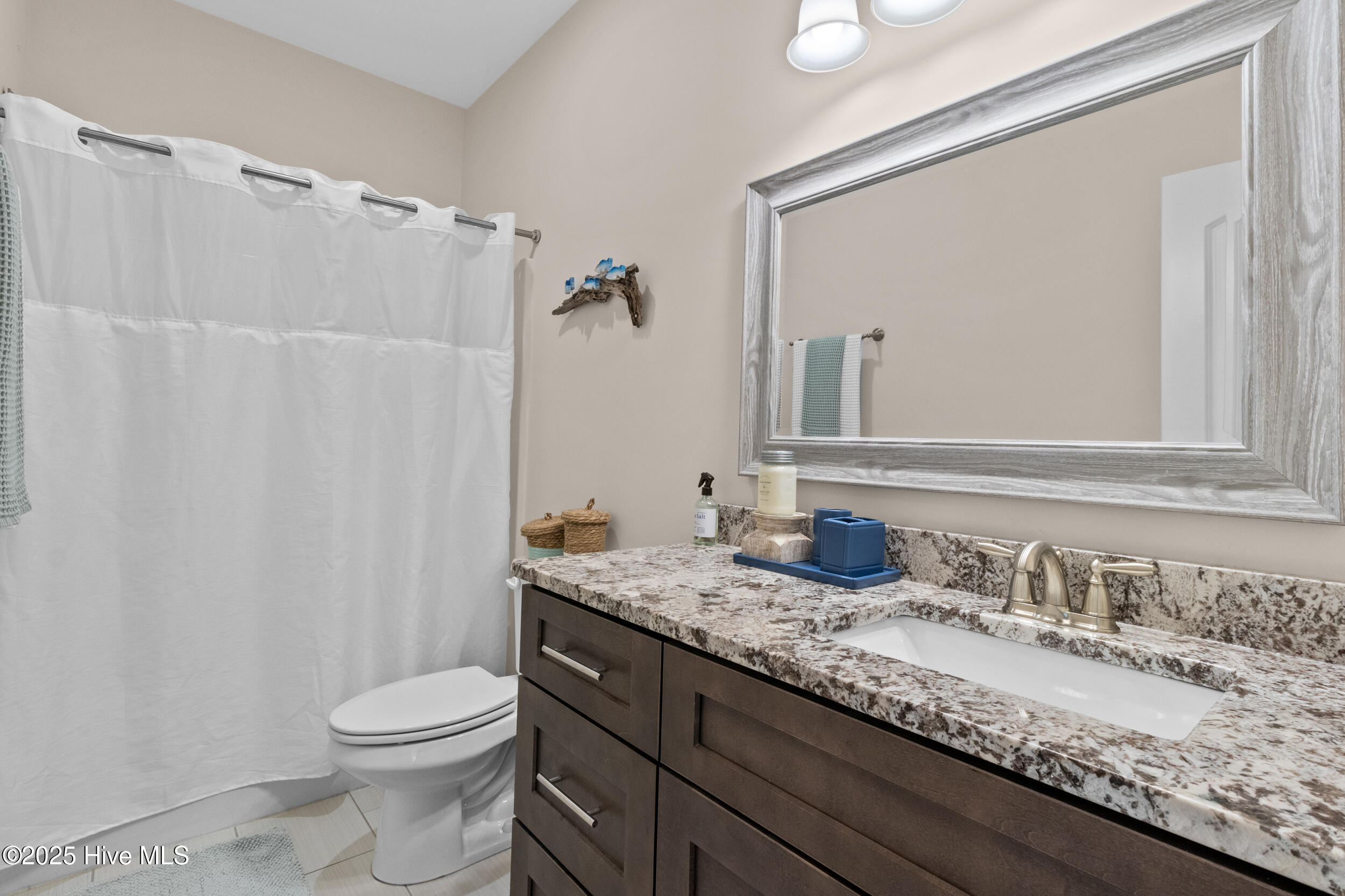 100537622 | Photo 20