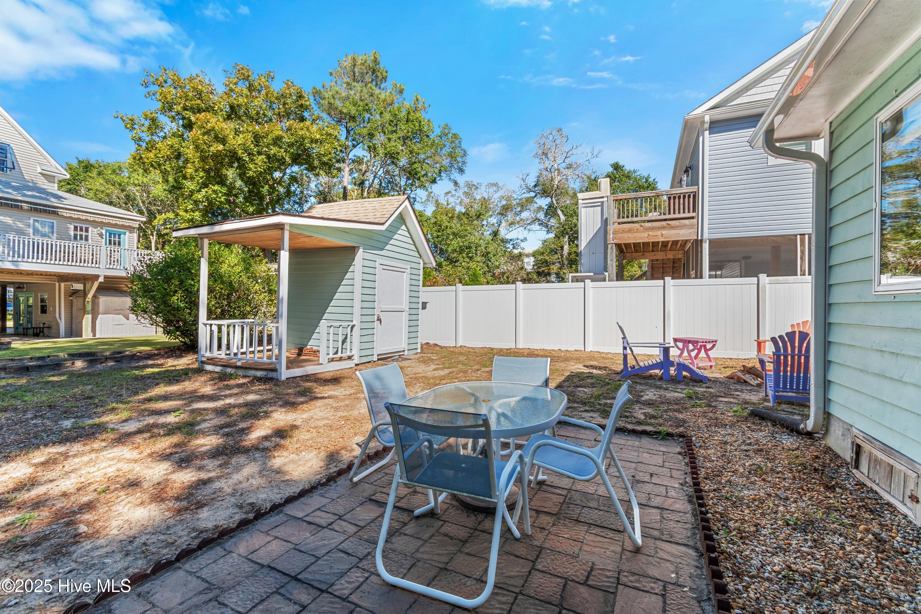 100537849 | Photo 34