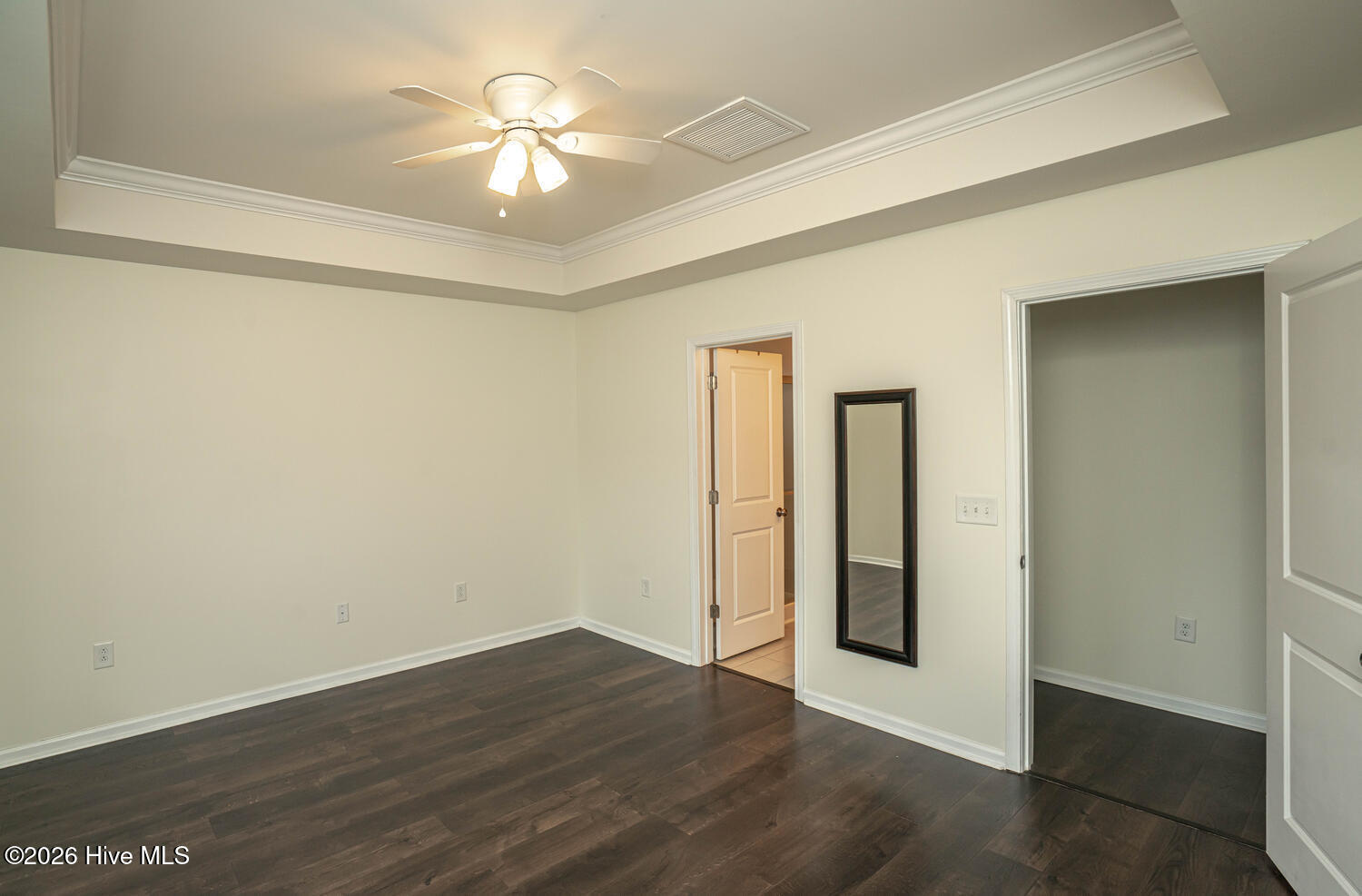 100556684 | Photo 17