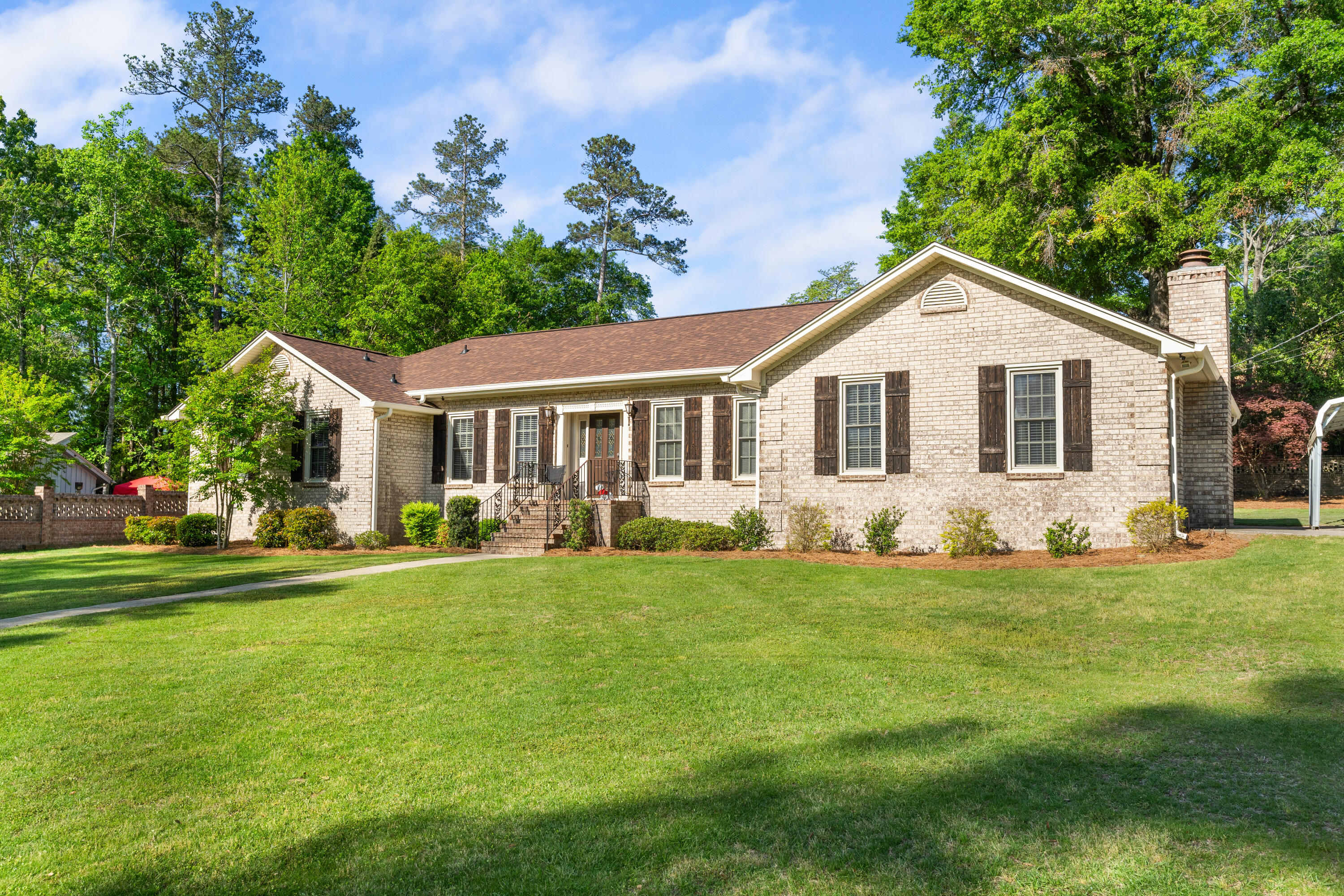 2025-04-14_4065_Goshen_Lake_Dr_S-EM-03