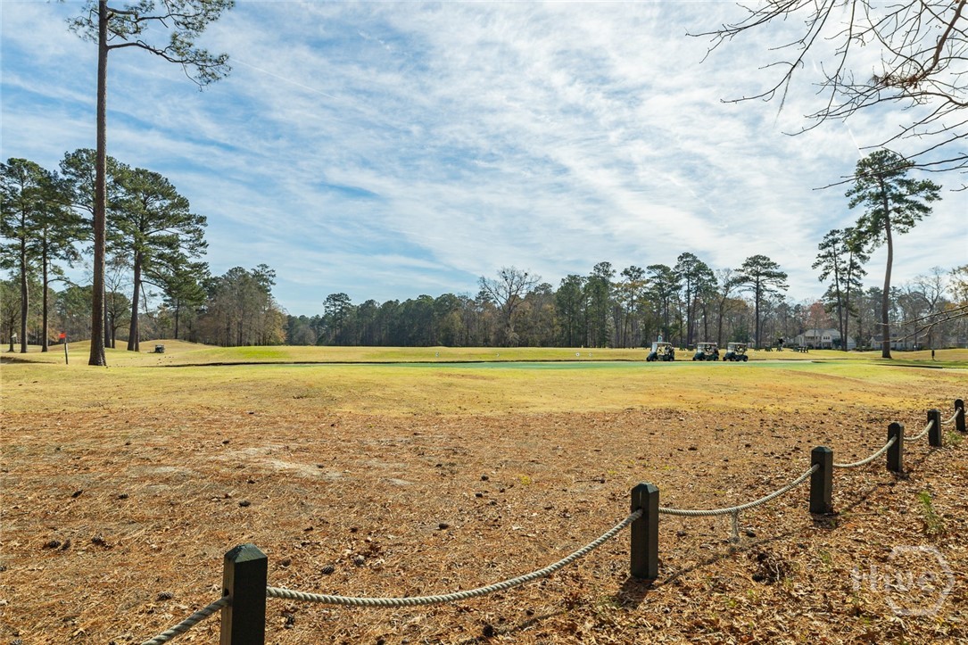 Southbridge Savannah Golf Club is semi-private public play or membership are both available. Activities and events are open to the public