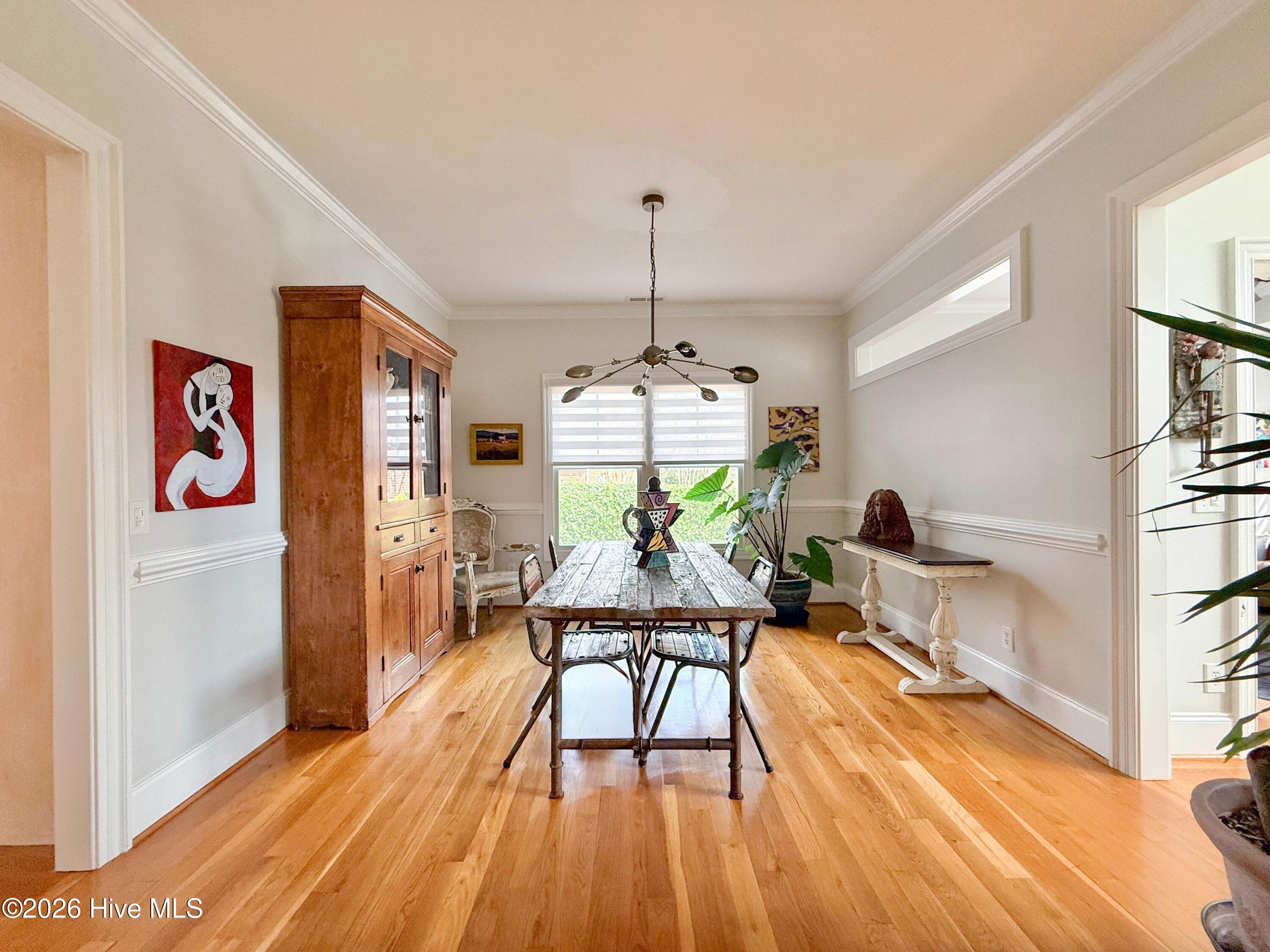 100559415 | Photo 29