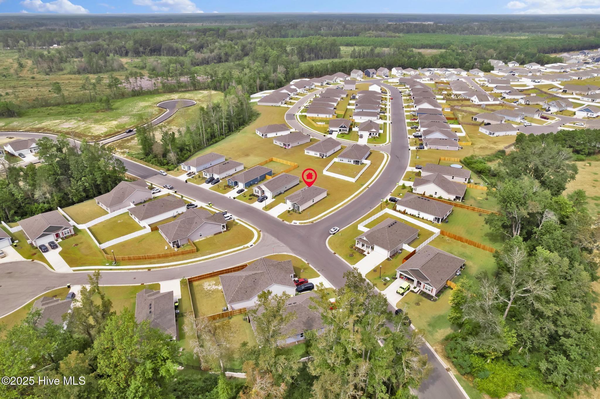 100532272 | Photo 34