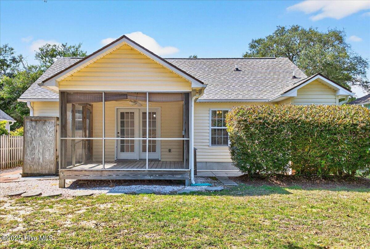 Homes for sale in Oak Island, NC | 124 Ne 34Th St, Oak Island, NC 28465 | MLS# 100531287