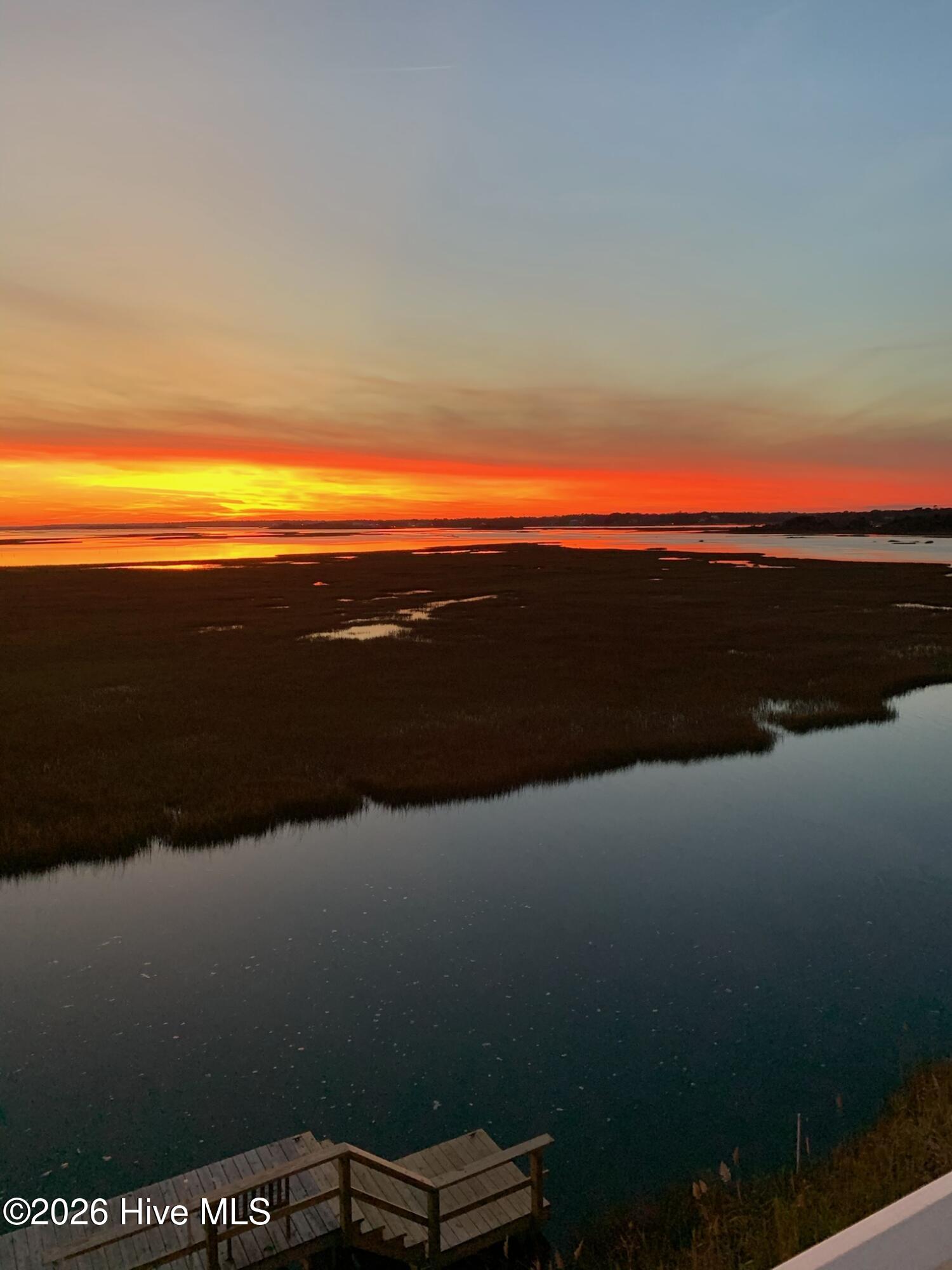 100569393 | Photo 59