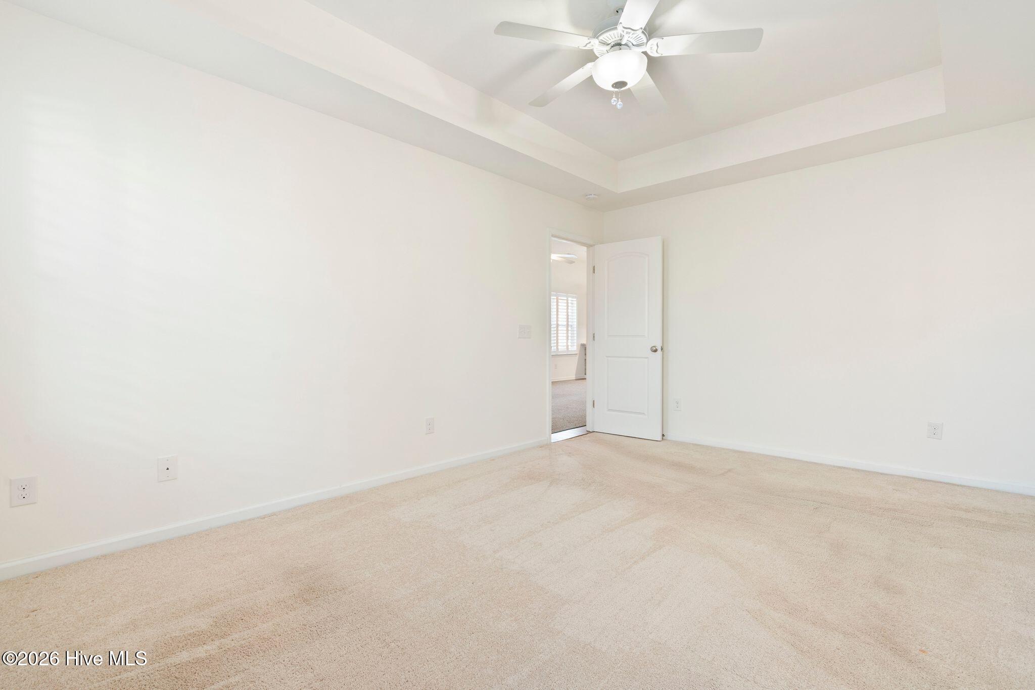 100564909 | Photo 28