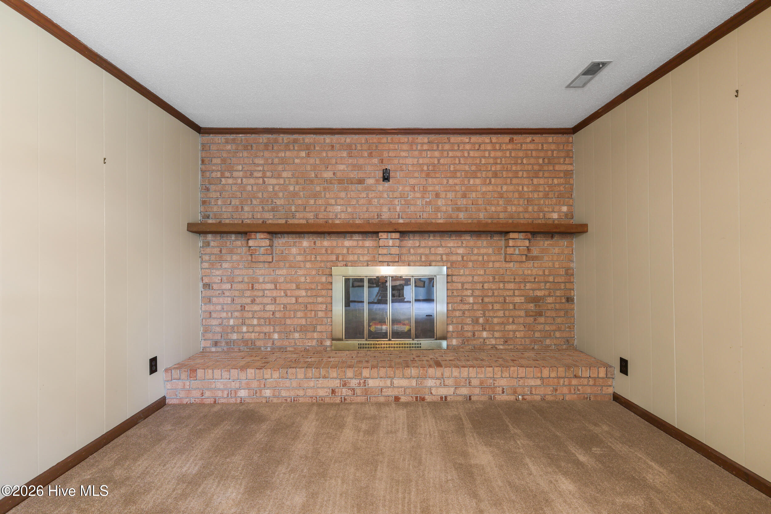 100567633 | Photo 11