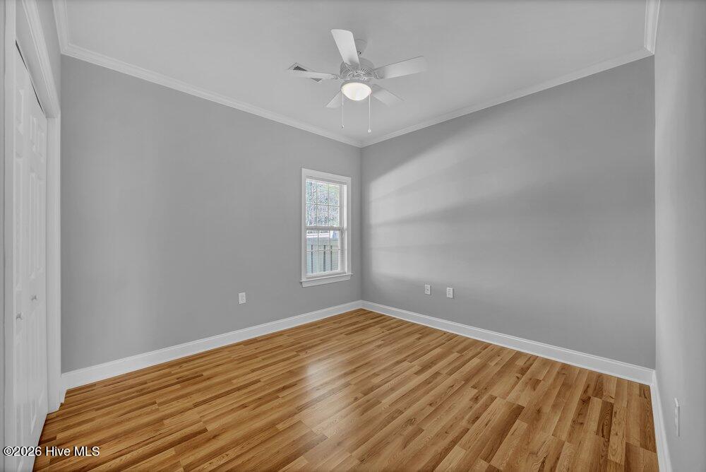 100552170 | Photo 14