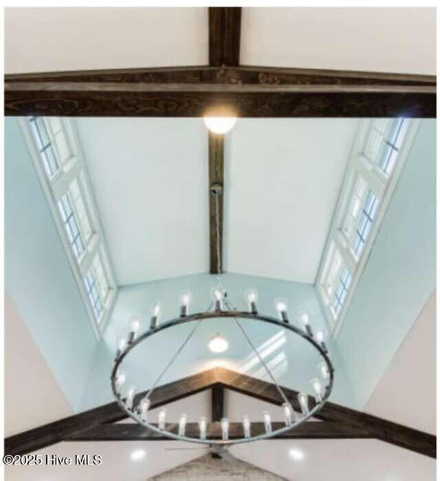 100539147 | Photo 15