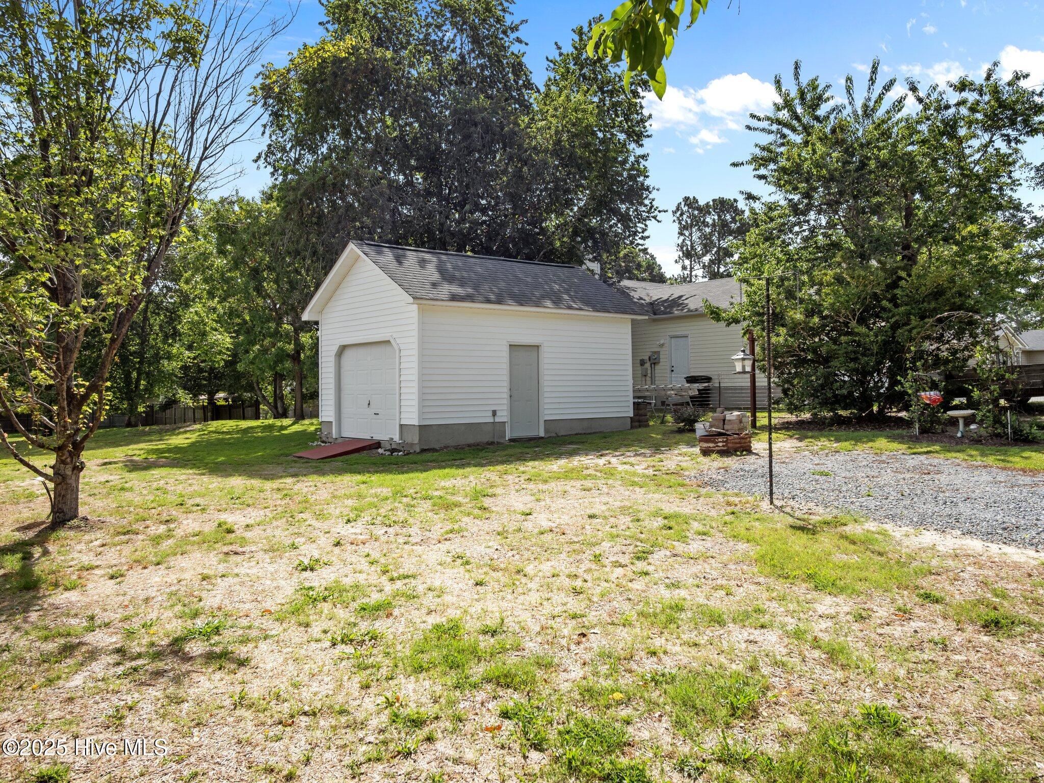 100516980 | Photo 47