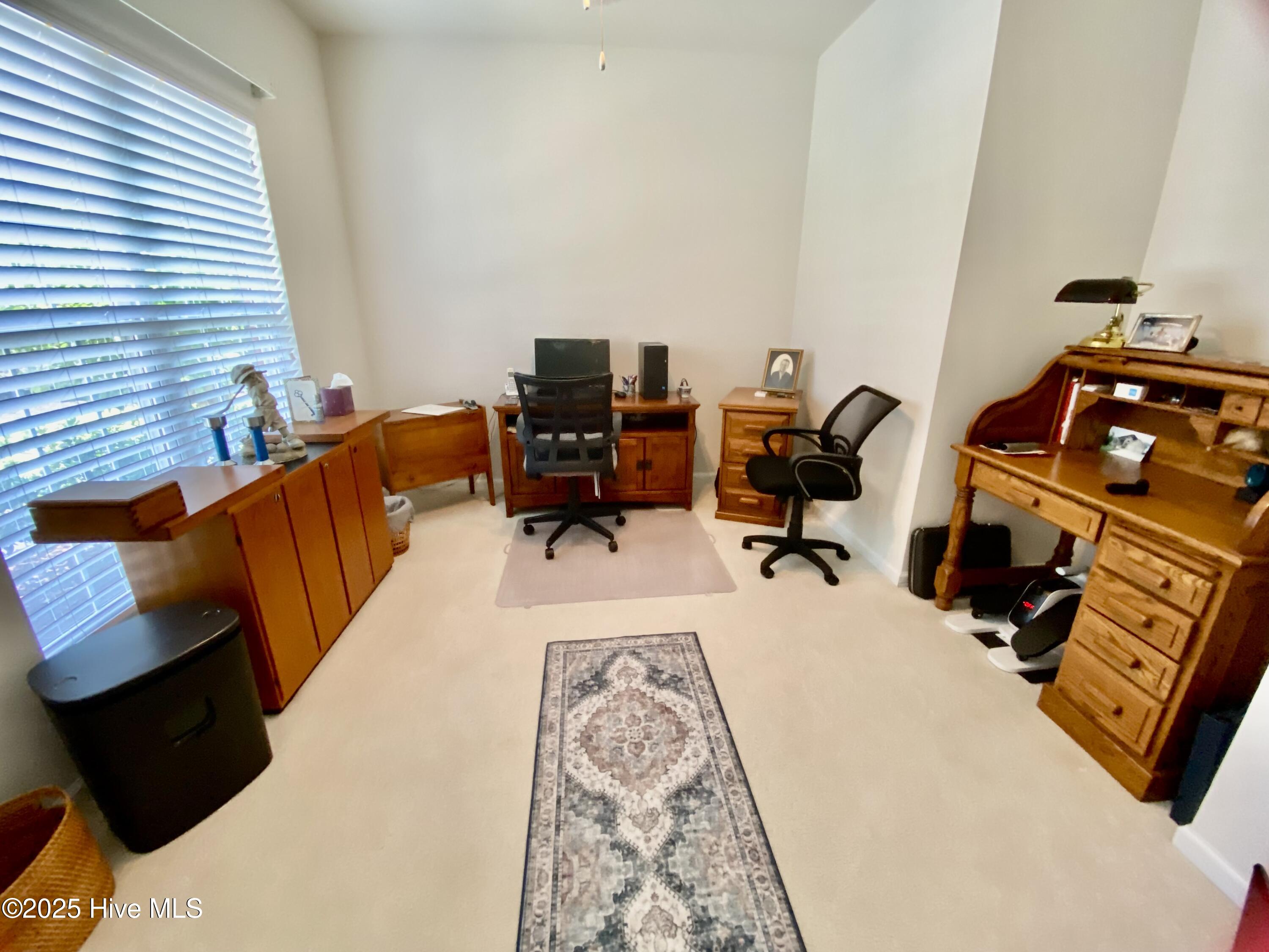 100539119 | Photo 28