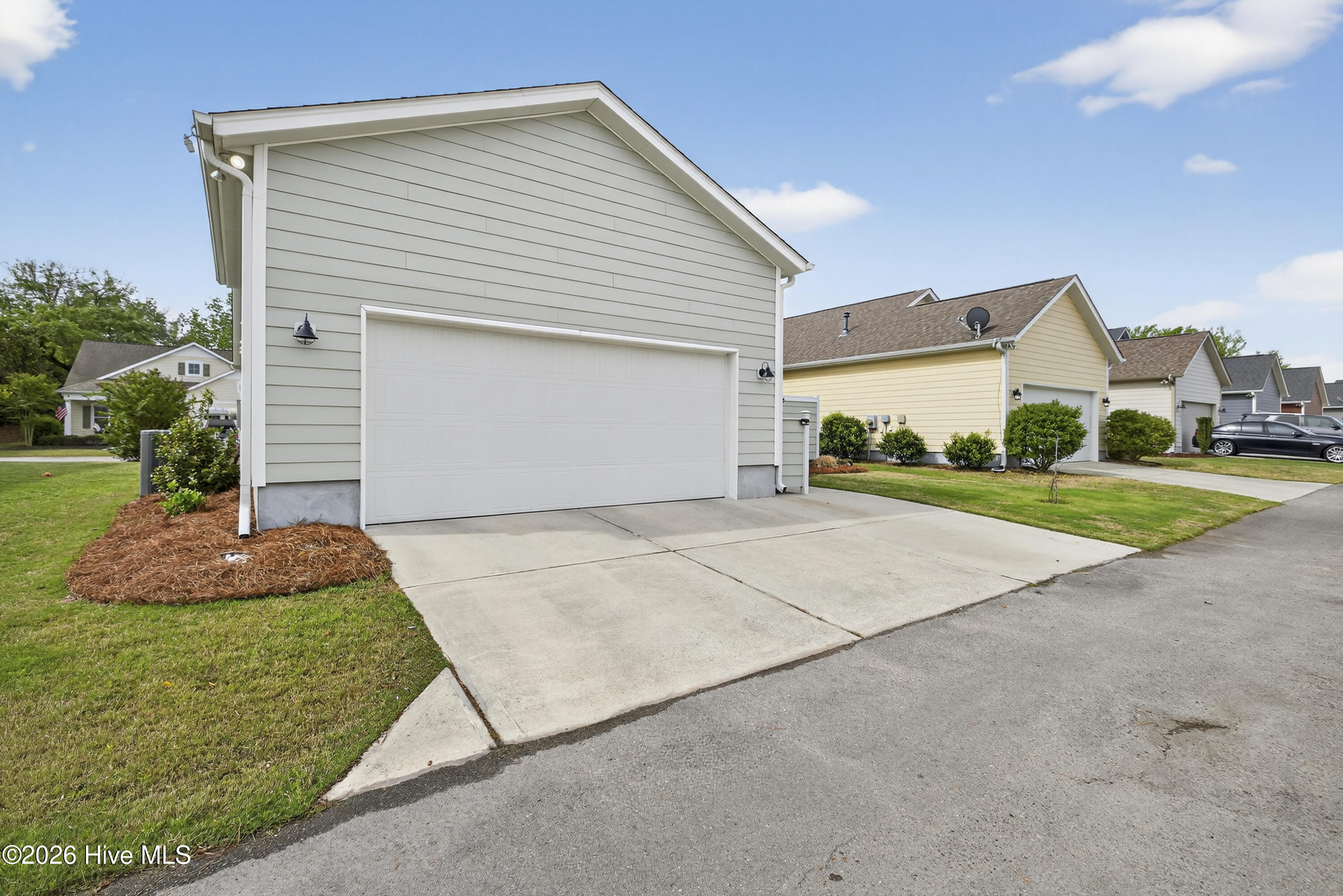 100562294 | Photo 60