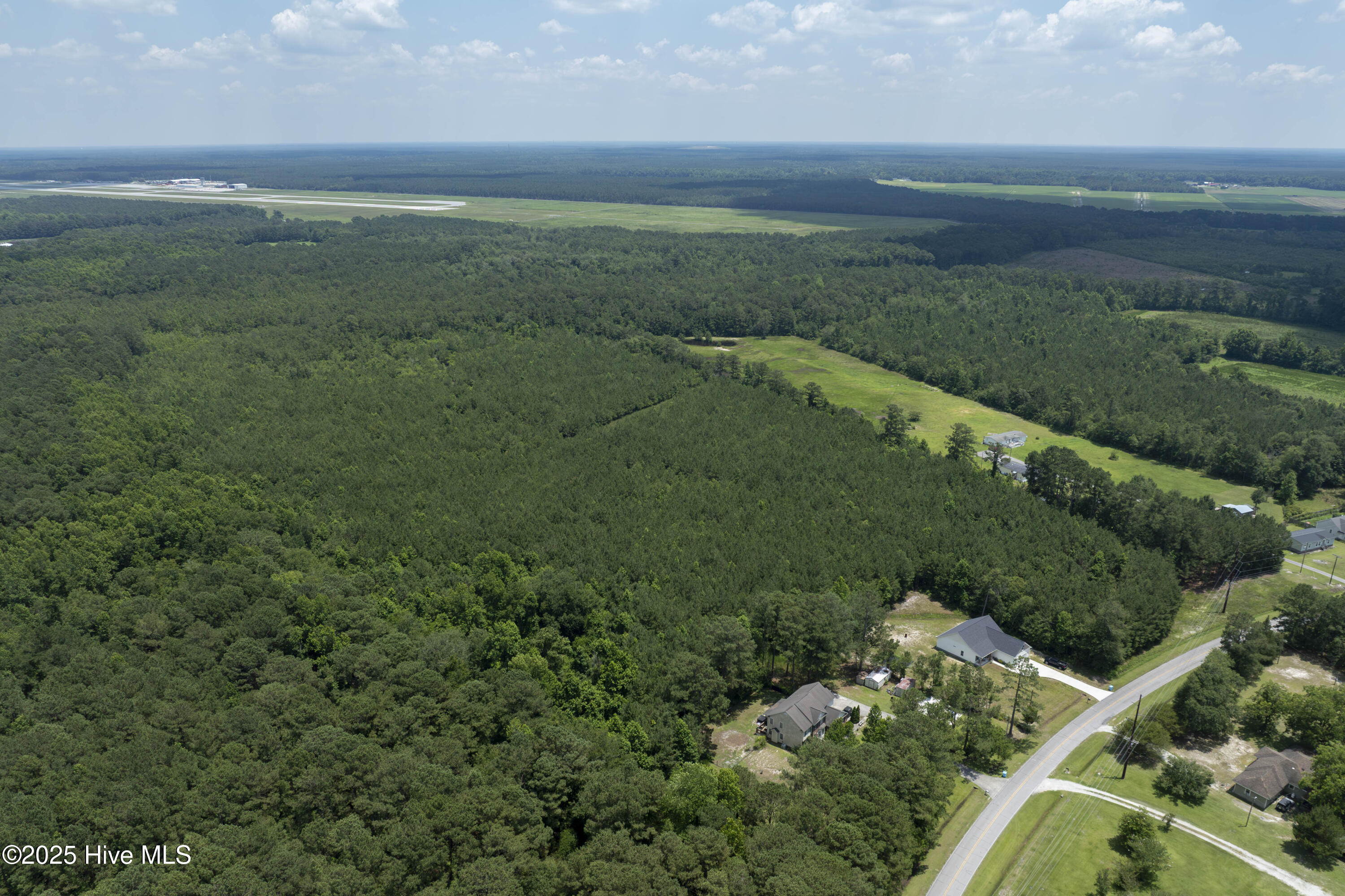 100516949 | Photo 13