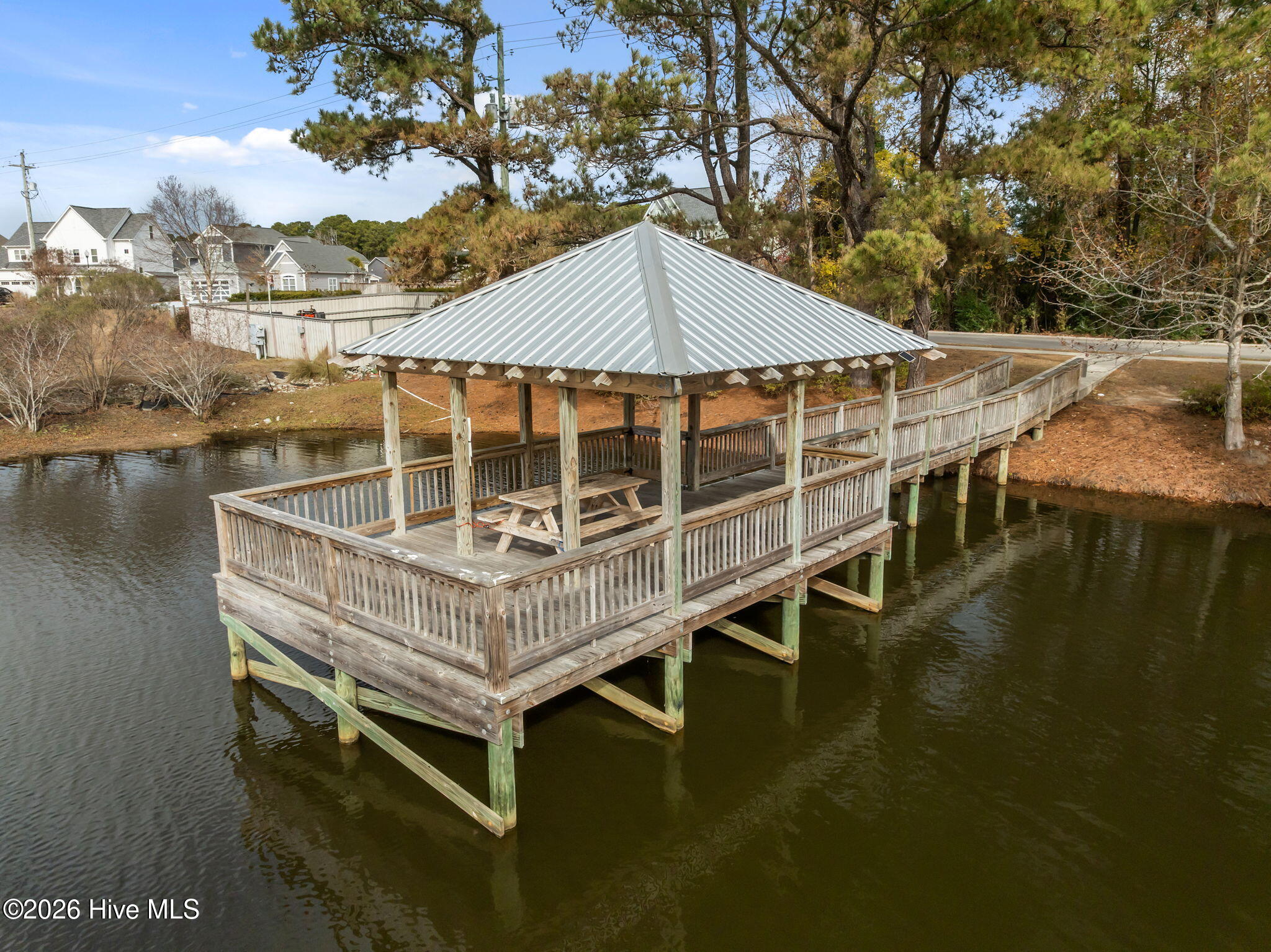 100551093 | Photo 45