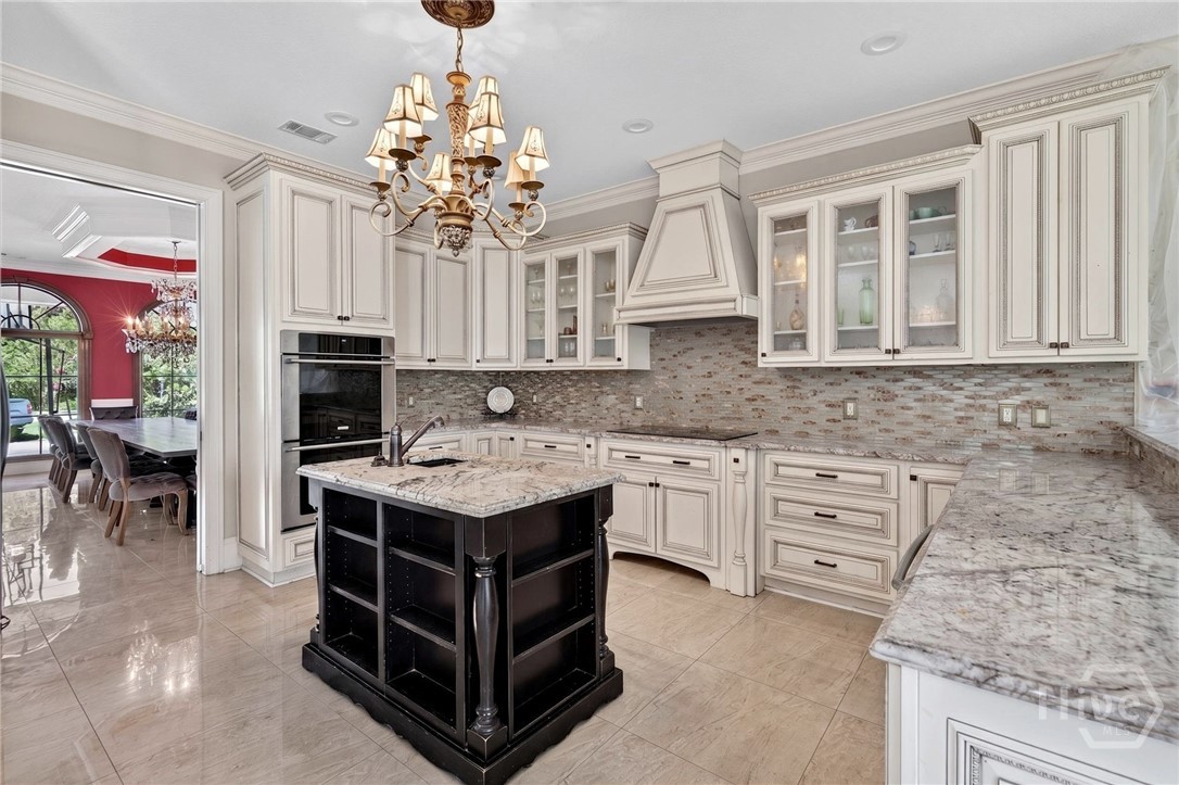 Kitchen. Virtually decluttered