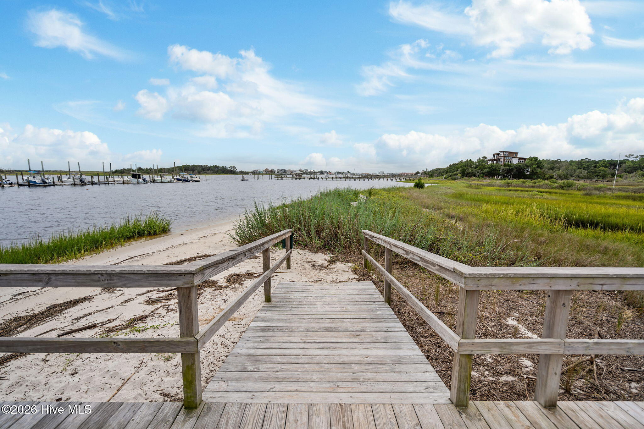 100569550 | Photo 60