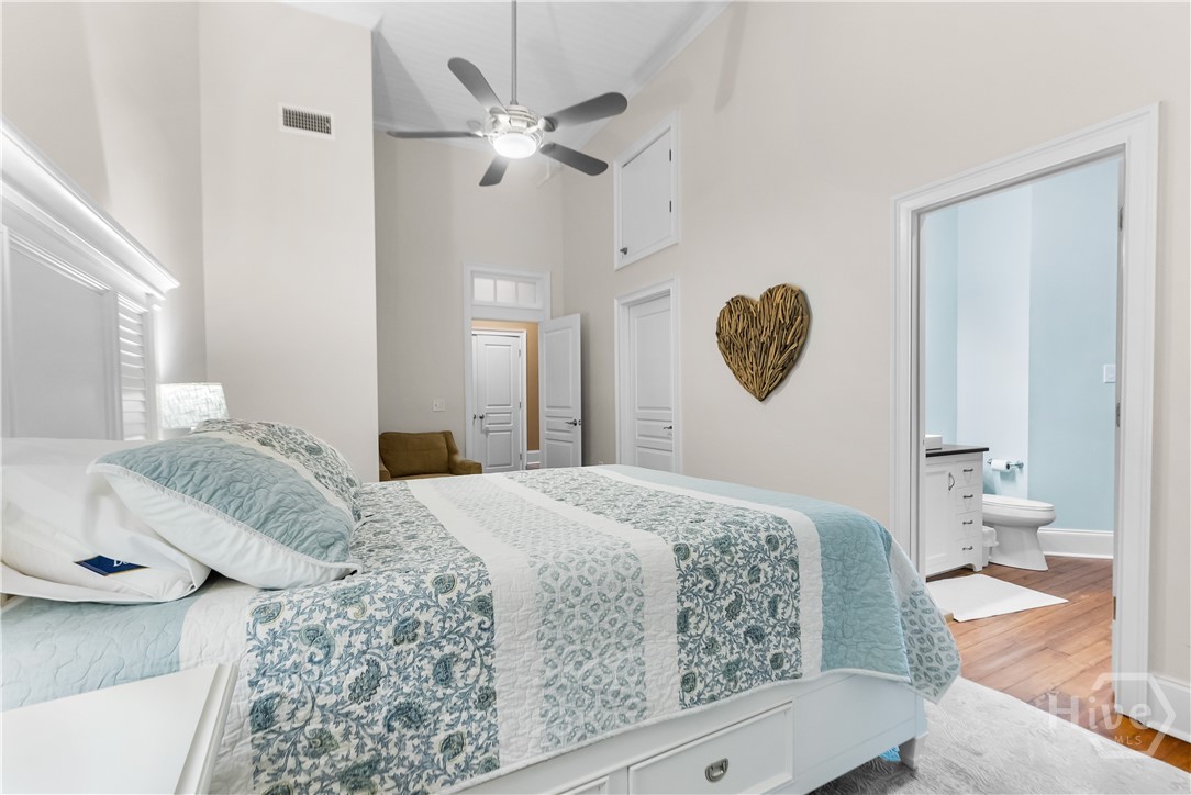 Spacious walk-in closet and ensuite bath.