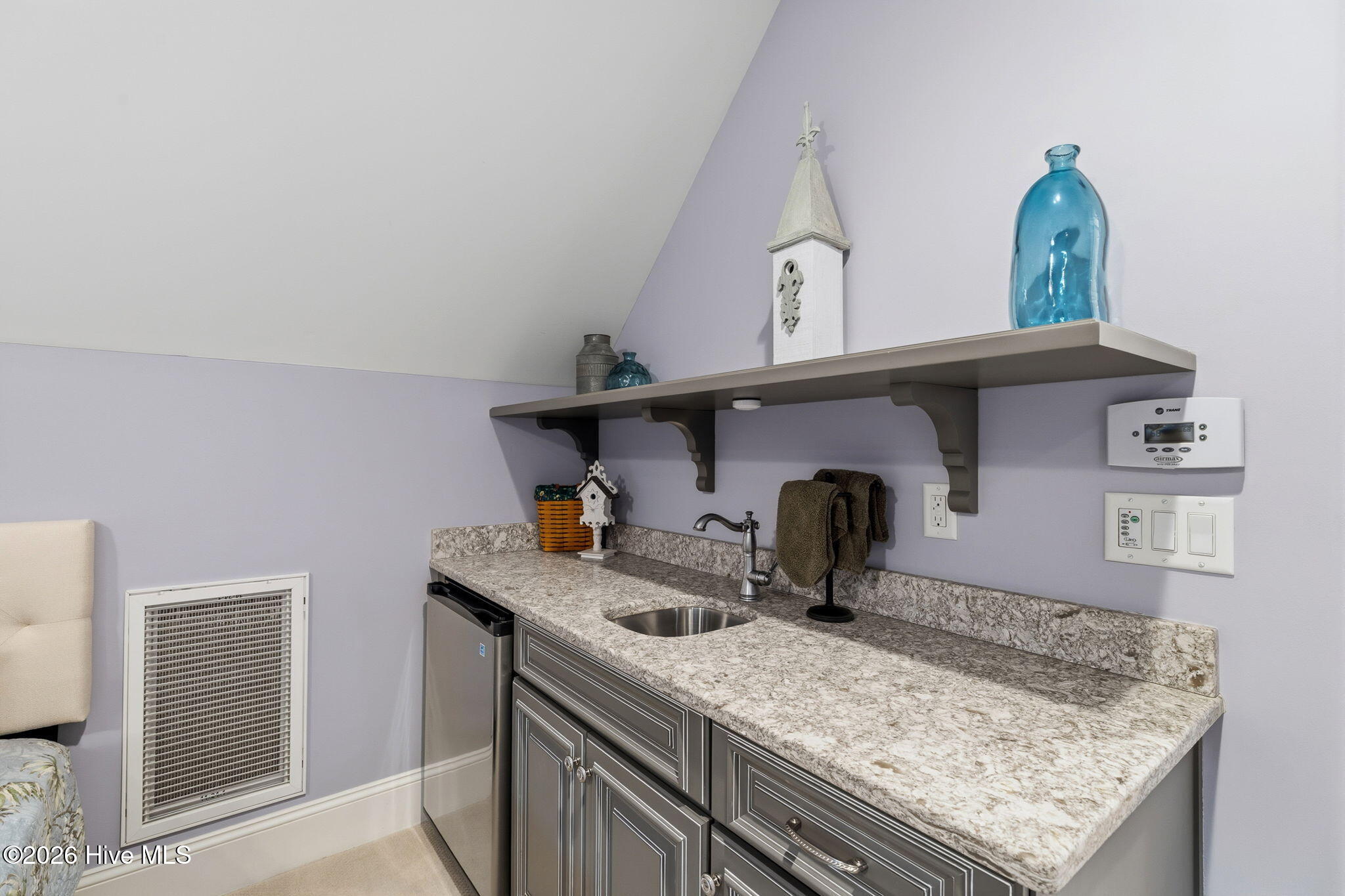 100554087 | Photo 50