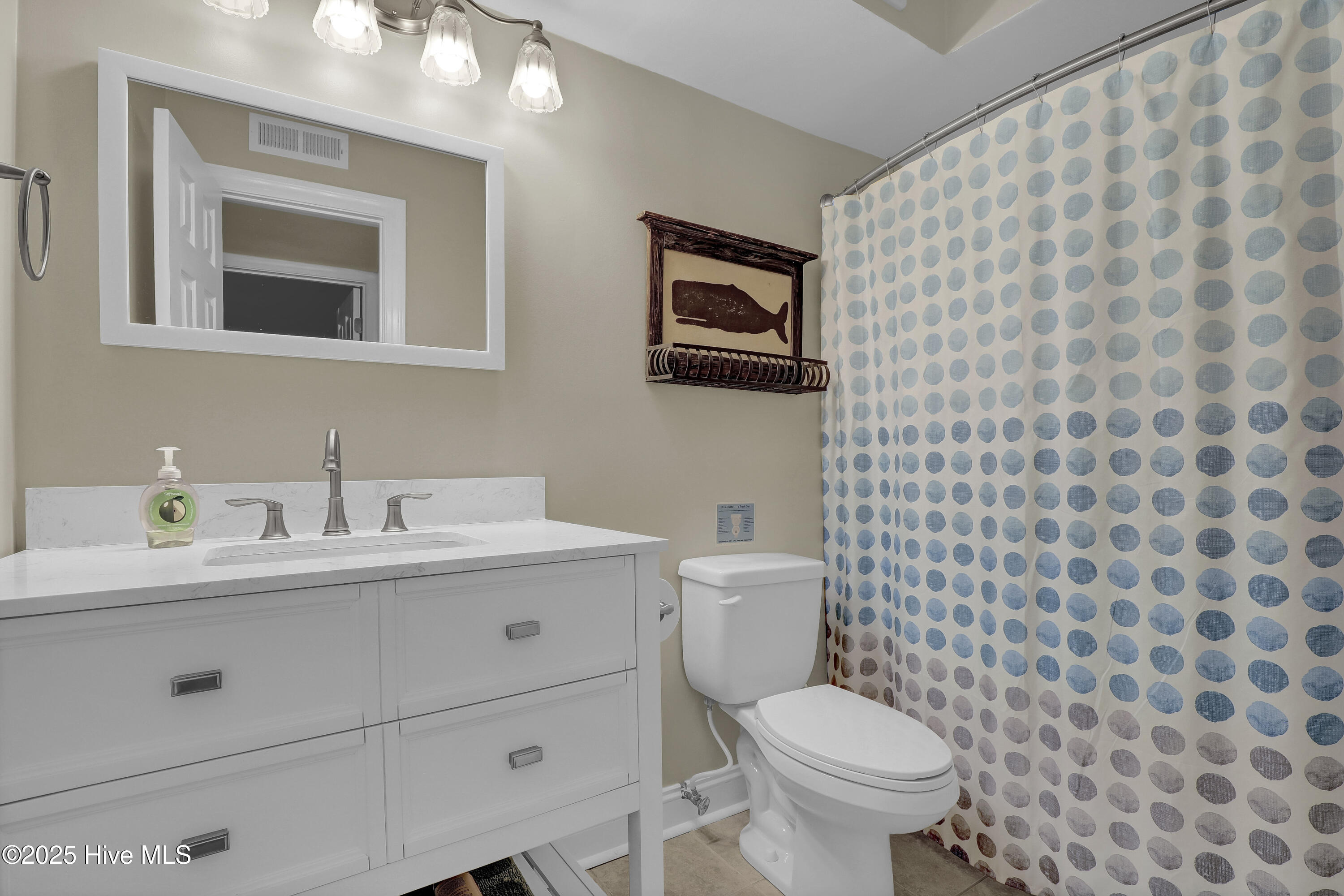 100456088 | Photo 26