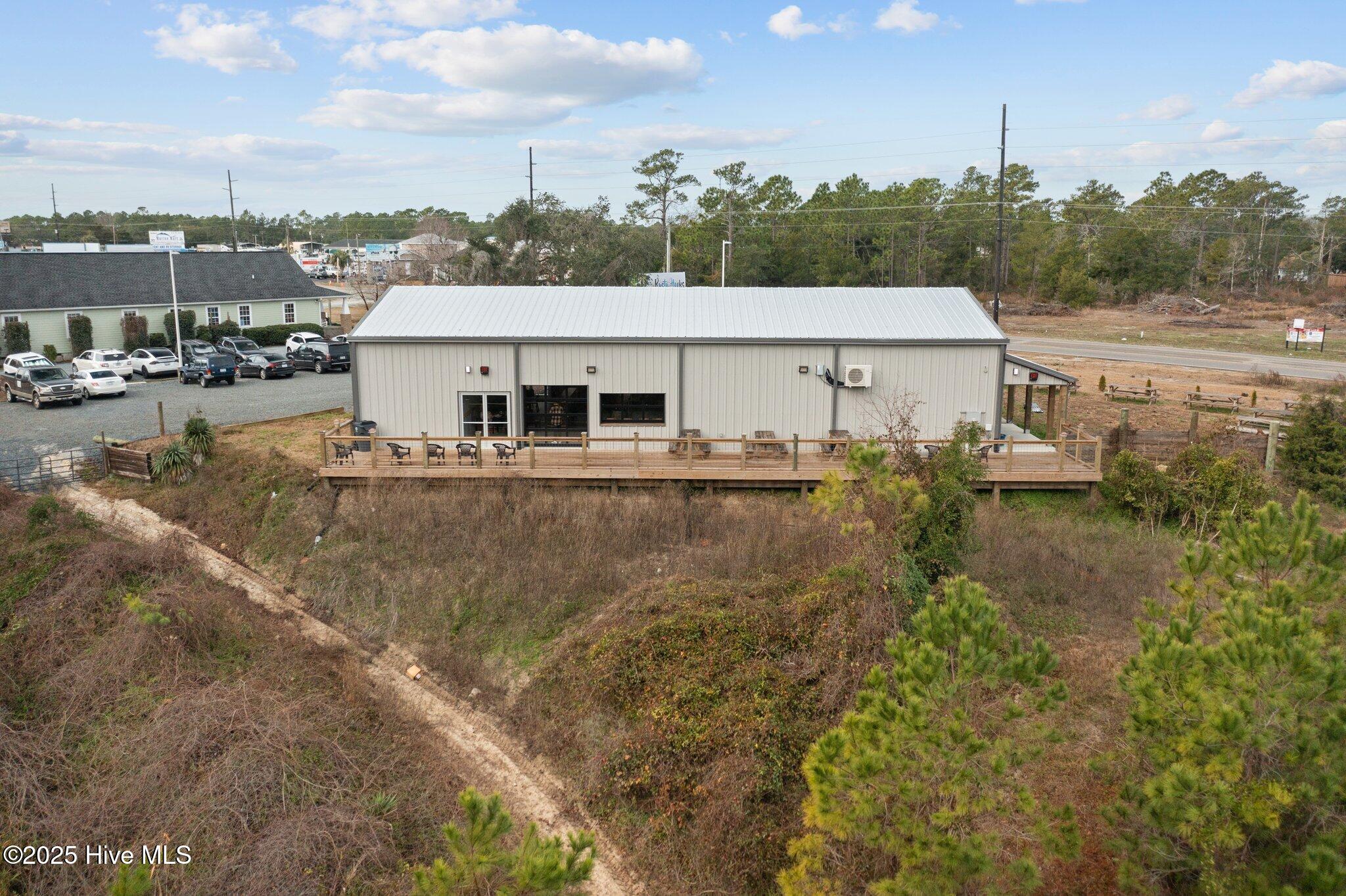 100545245 | Photo 84