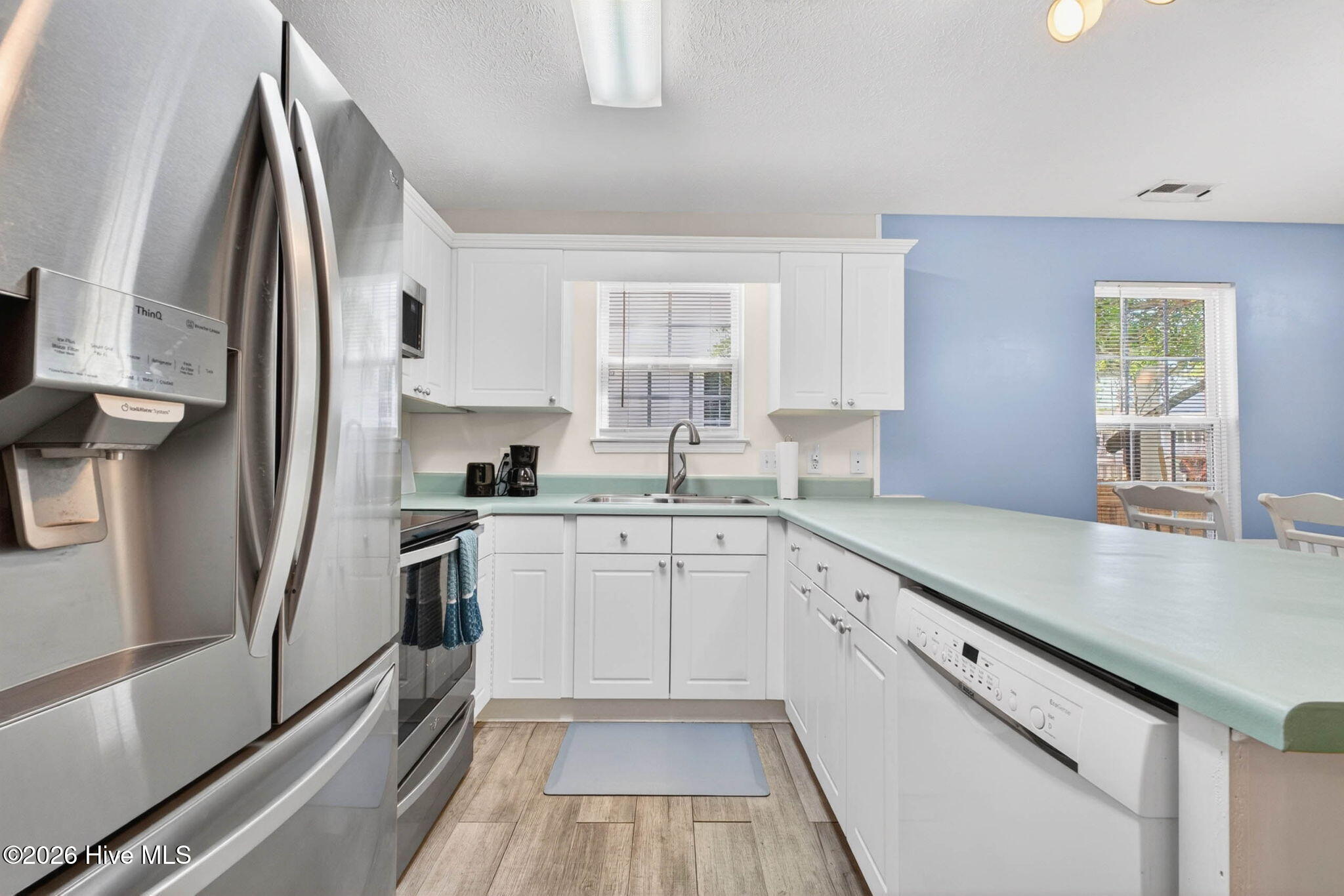 100568924 | Photo 10