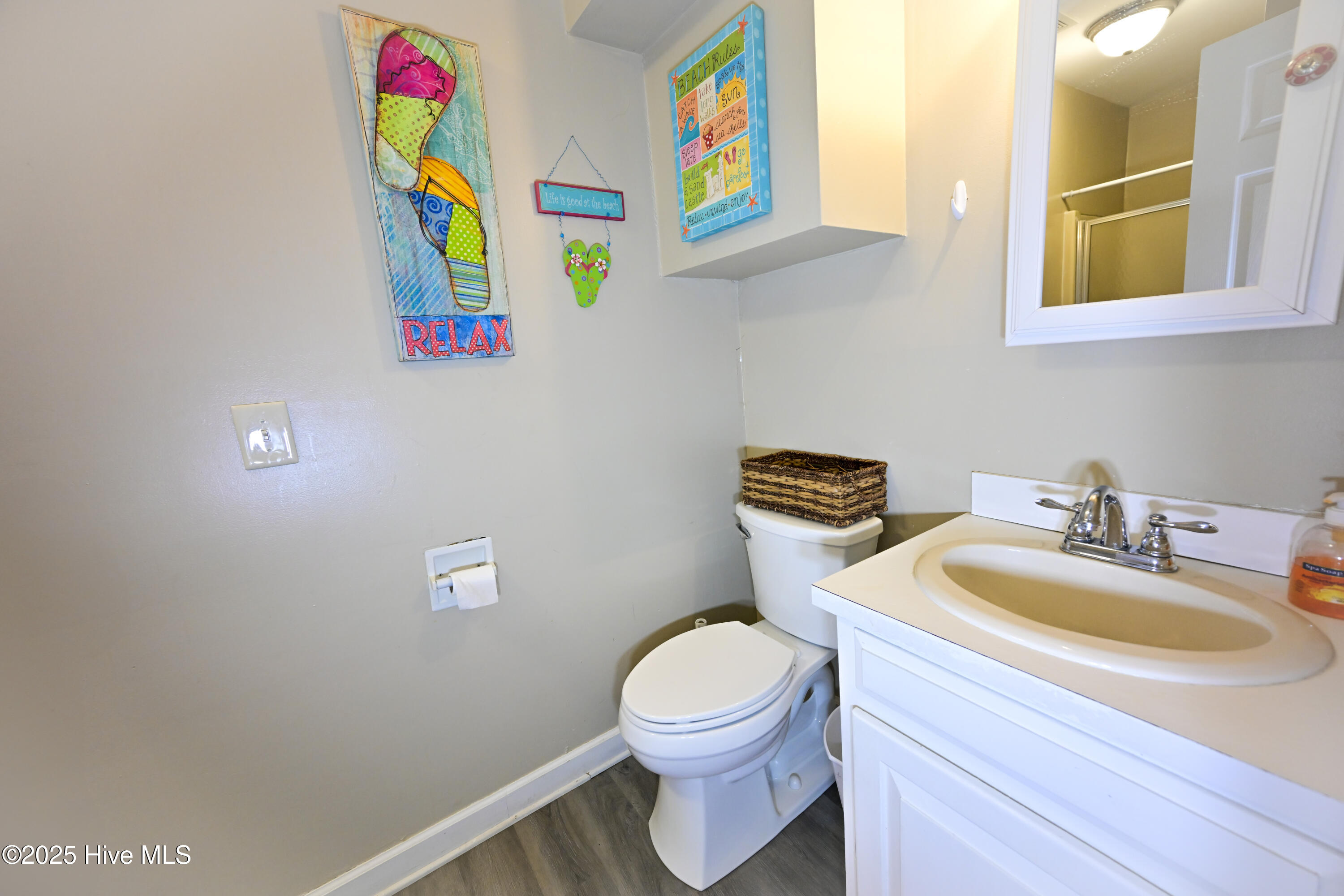 100495129 | Photo 31