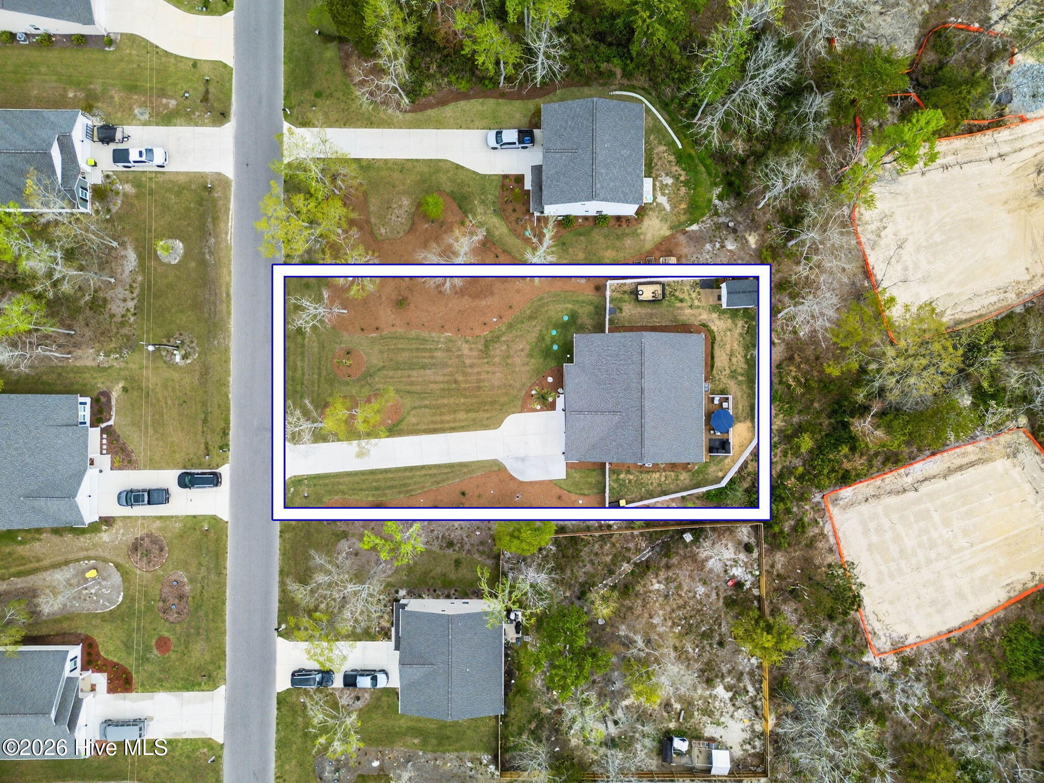 100564631 | Photo 48