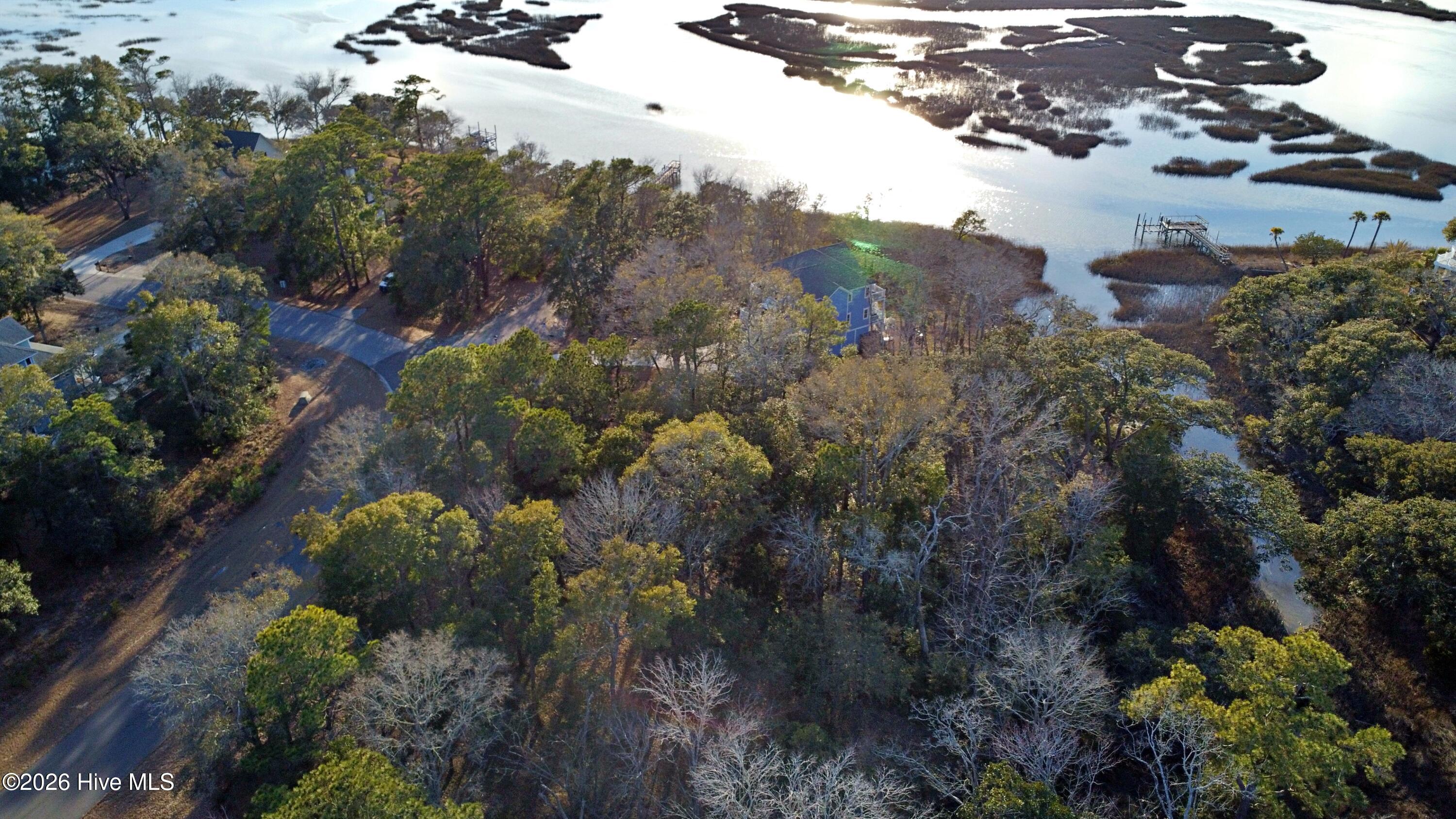 100554715 | Photo 23