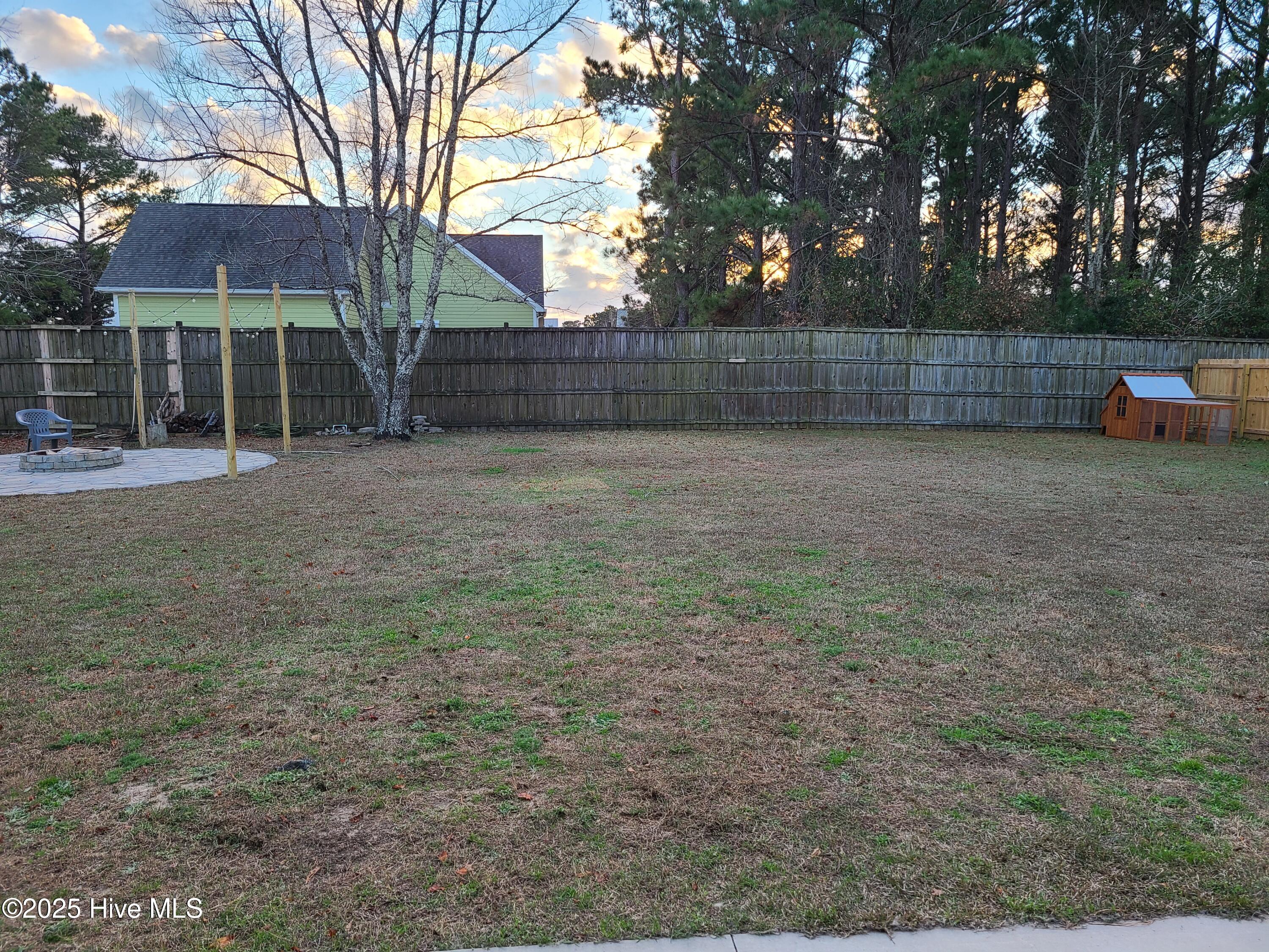 100540753 | Photo 15