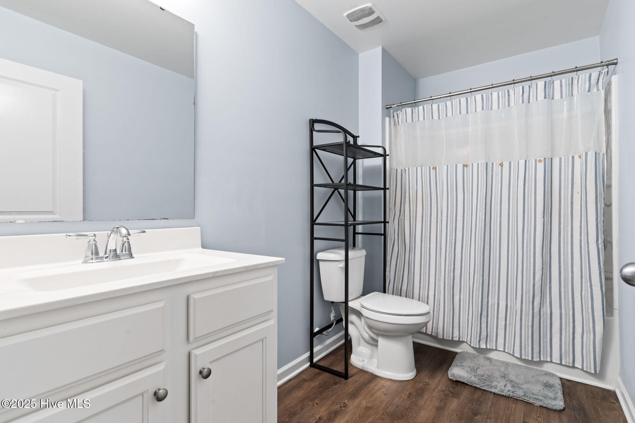 100538631 | Photo 23