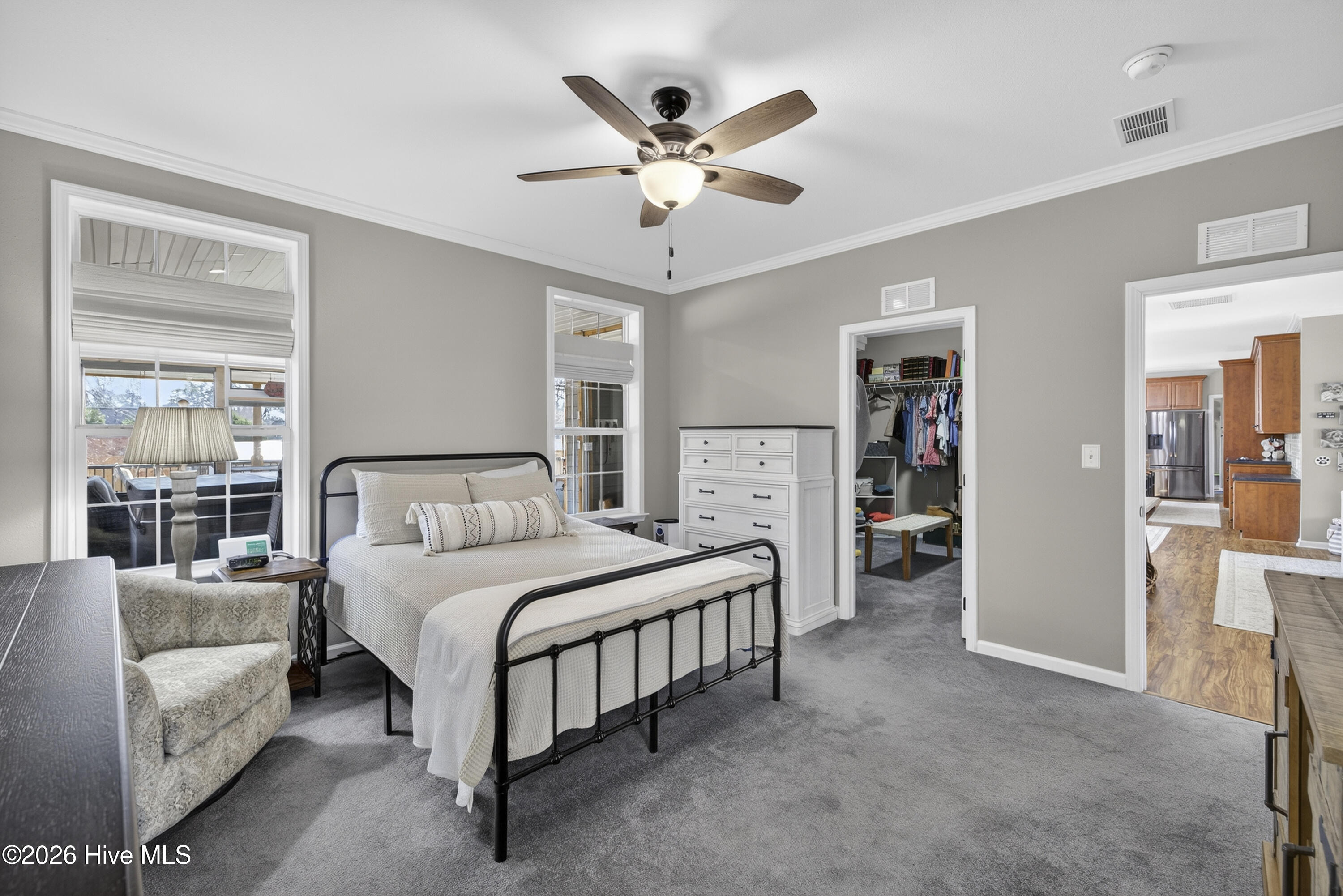 100553649 | Photo 20