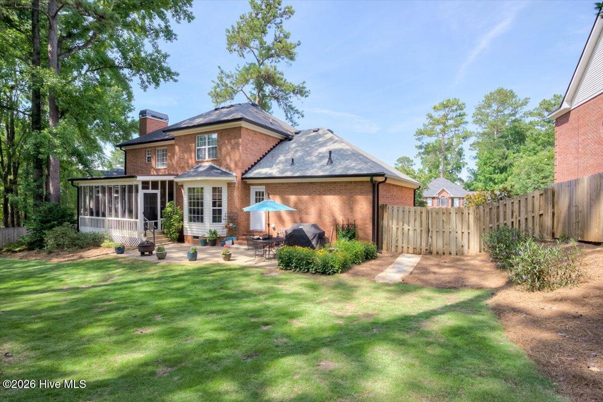 1356 Montrose Place