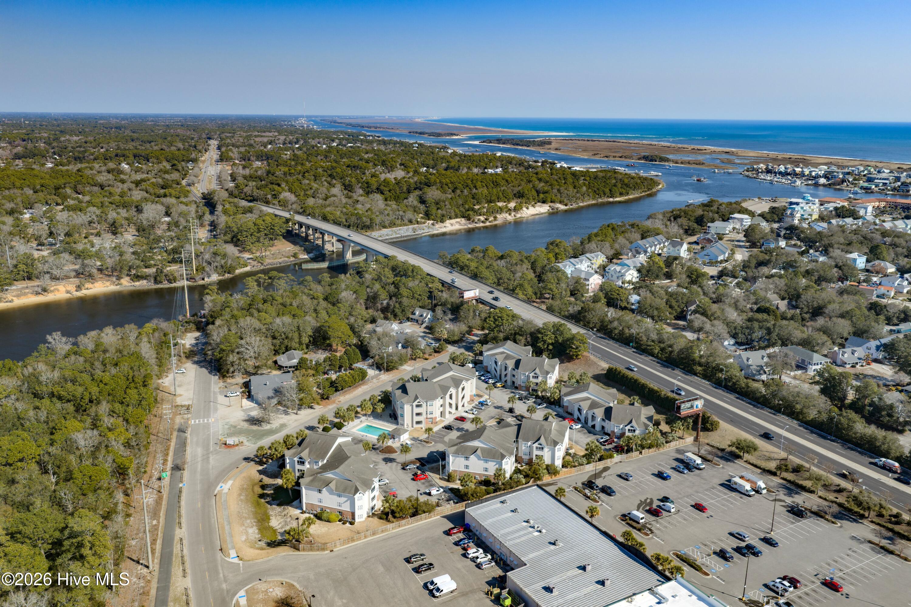 100554919 | Photo 26