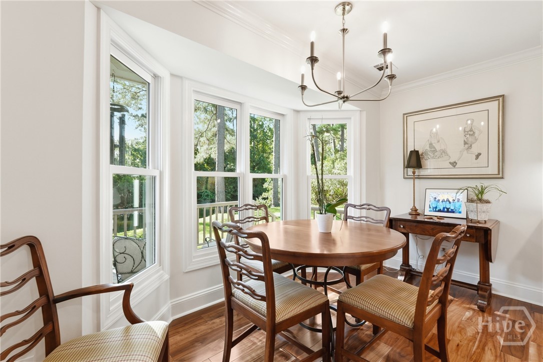 Breakfast Room