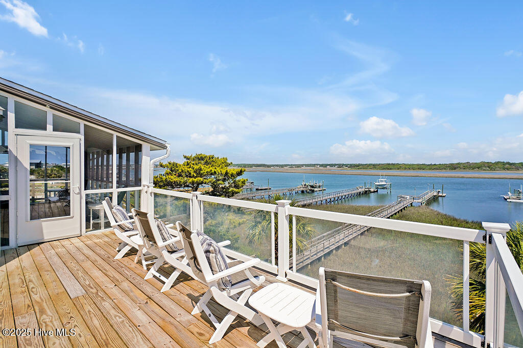 100508979 | Photo 69