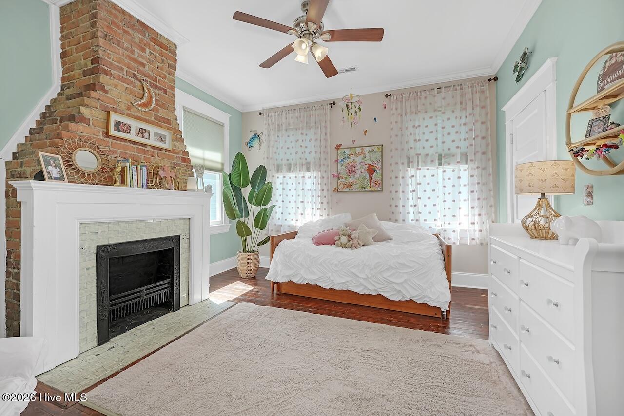 100560028 | Photo 29