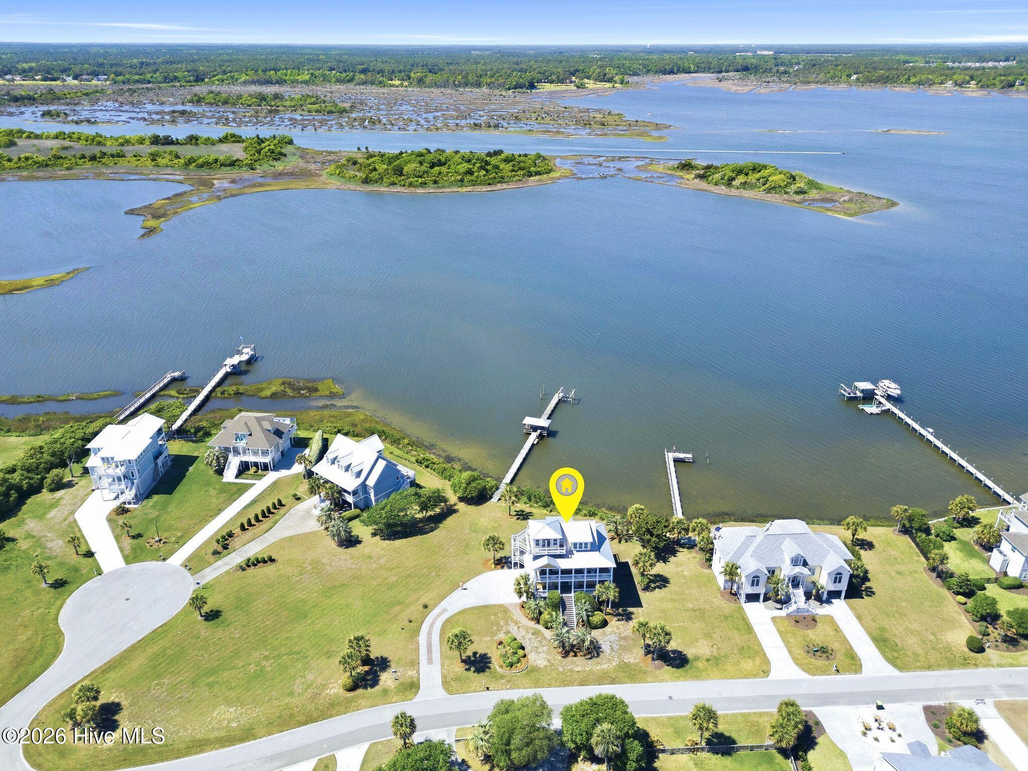 100569349 | Photo 17