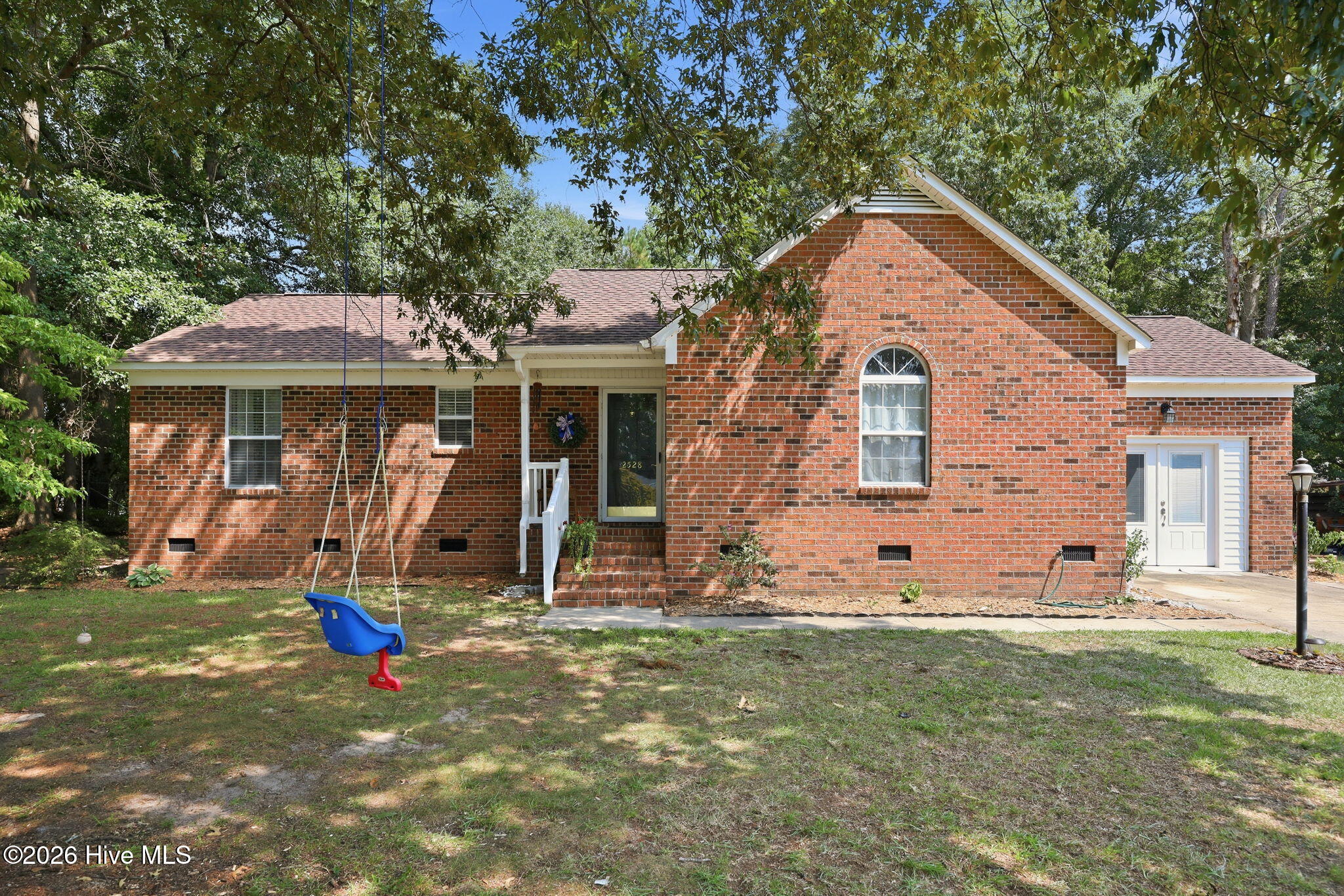 3rd image of 2528 Bradford Ct, La Grange, NC 28551 | MLS# 100598134