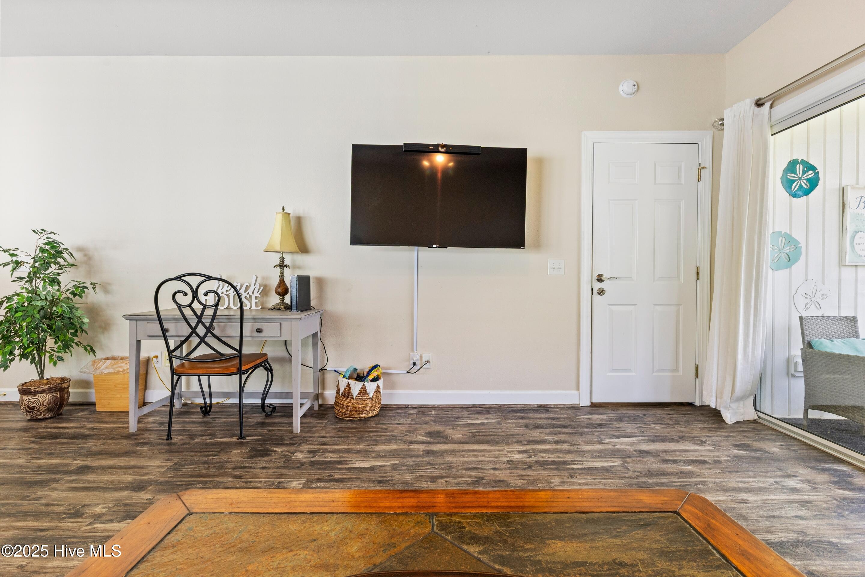 100531595 | Photo 20