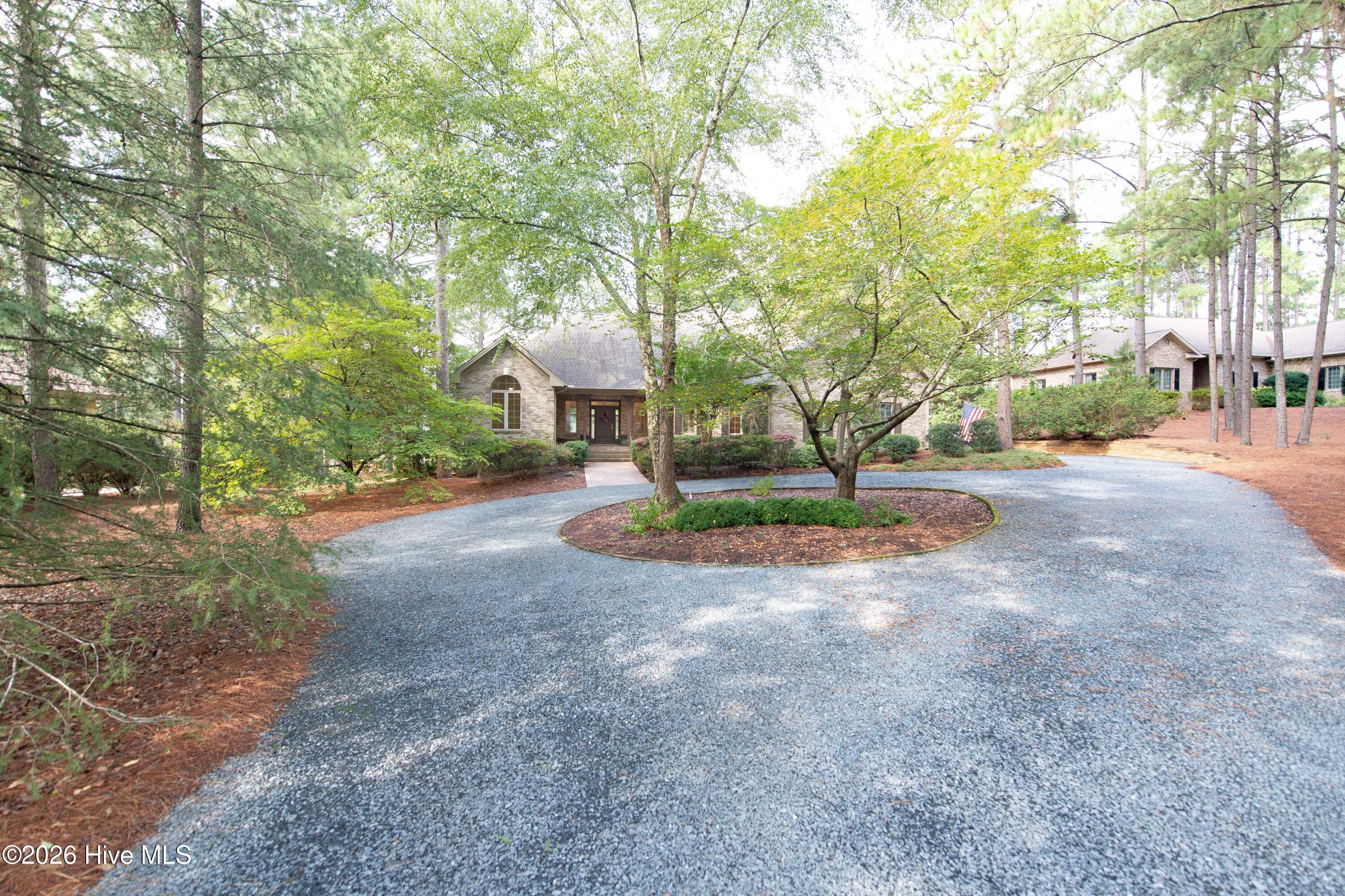 Photo 1 of Single family home for sale at 14 Mcmichael Dr, Pinehurst, NC 28374 | MLS# 100608149 | Listing updated on 2026-10-08